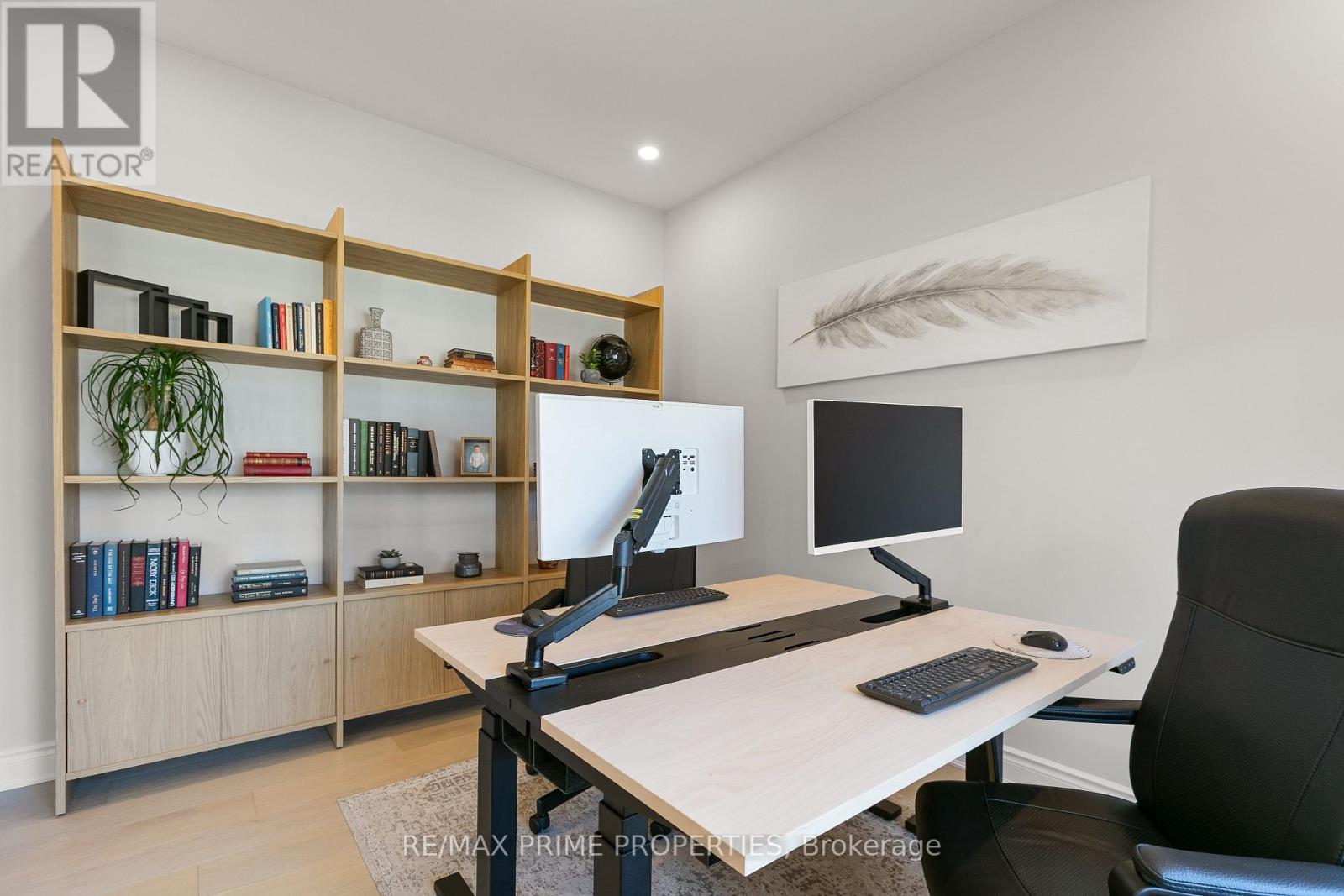 839 Mercier Crescent, Ottawa, Ontario  K1W 0N6 - Photo 5 - X12492706