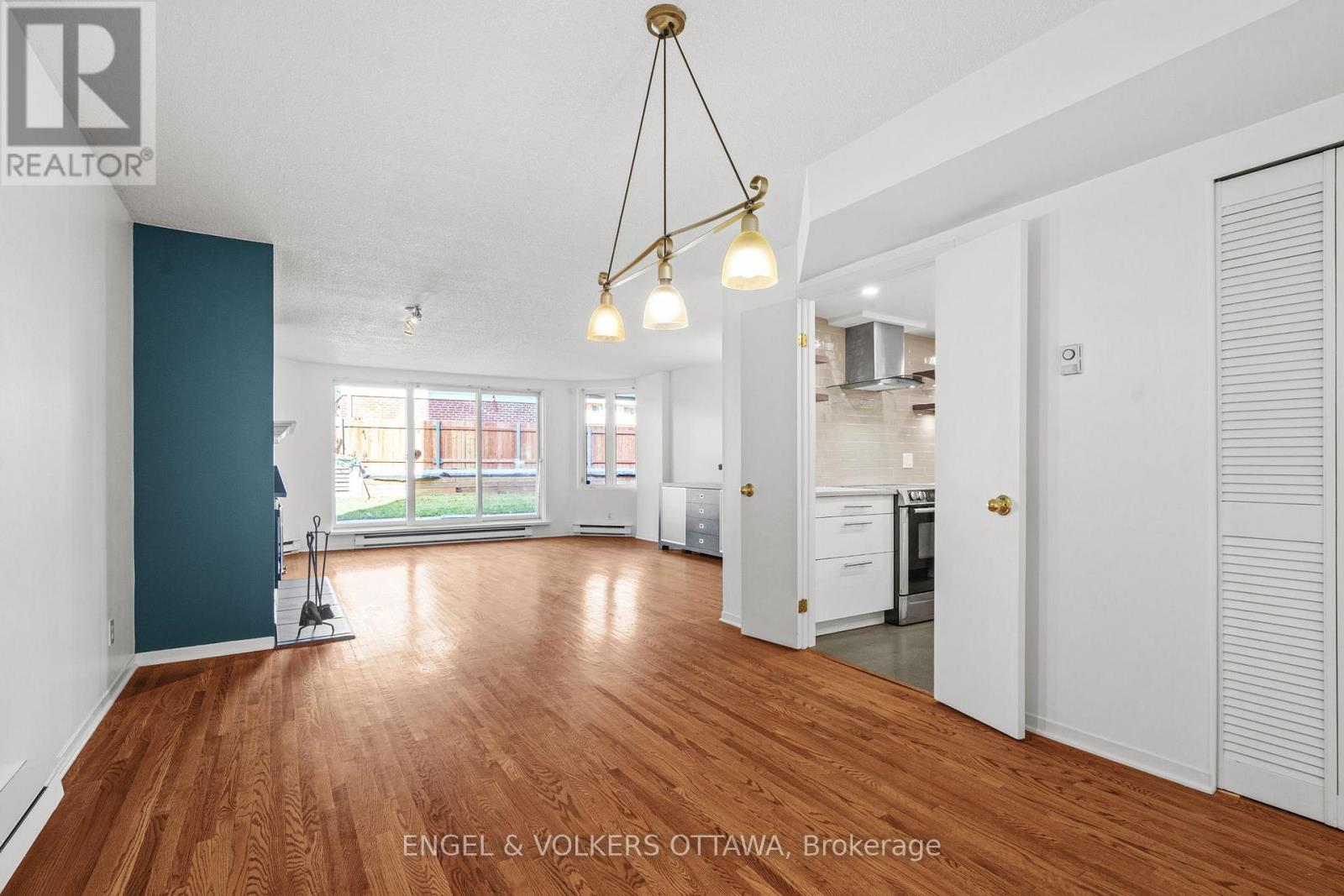 103 - 295 Gilmour Street, Ottawa, Ontario  K2P 0P7 - Photo 15 - X12492726