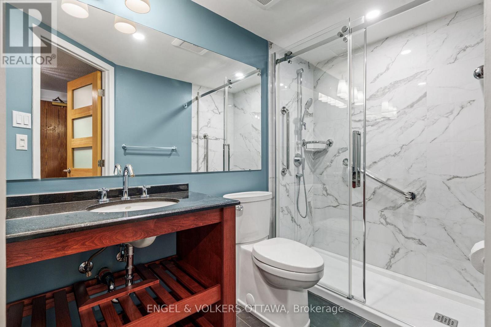 103 - 295 Gilmour Street, Ottawa, Ontario  K2P 0P7 - Photo 27 - X12492726