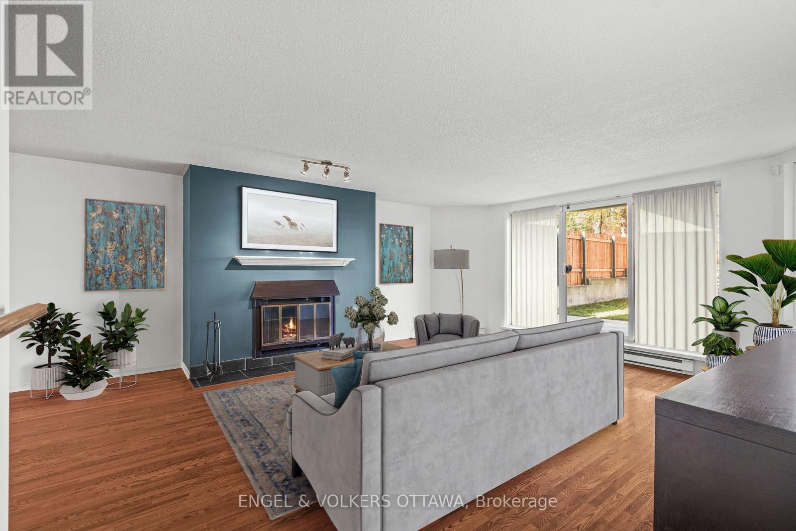 103 - 295 Gilmour Street, Ottawa, Ontario  K2P 0P7 - Photo 9 - X12492726