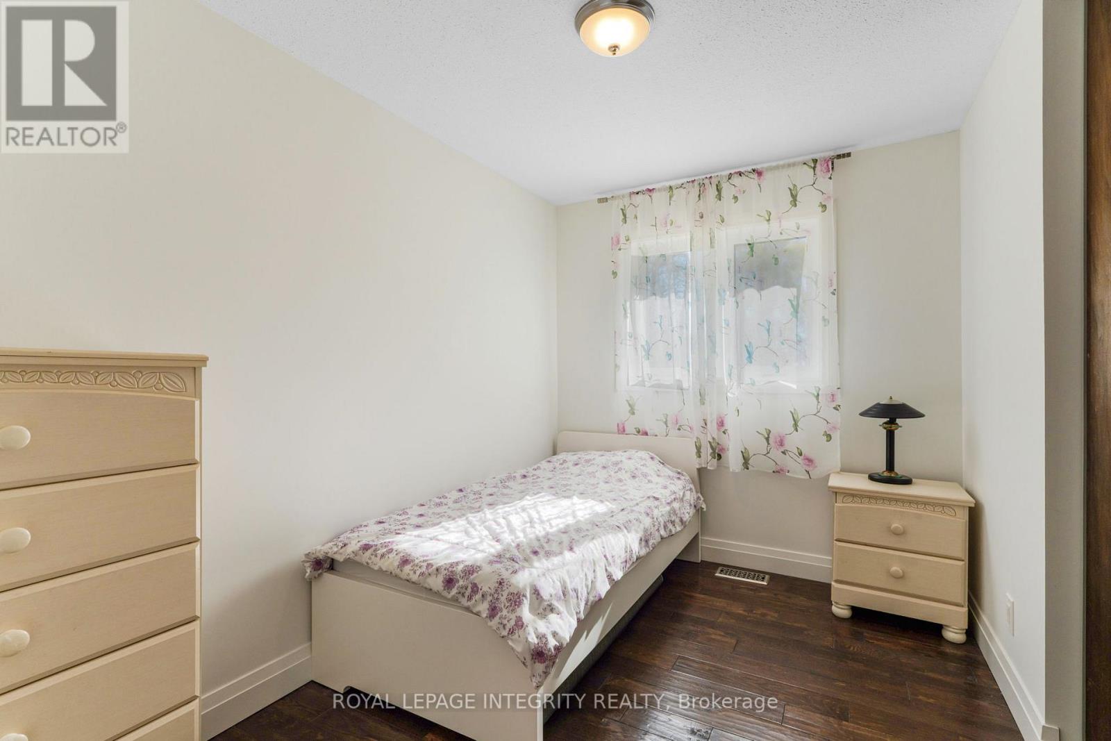 220 Agathe Street, Clarence-Rockland, Ontario  K4K 1K7 - Photo 14 - X12492840