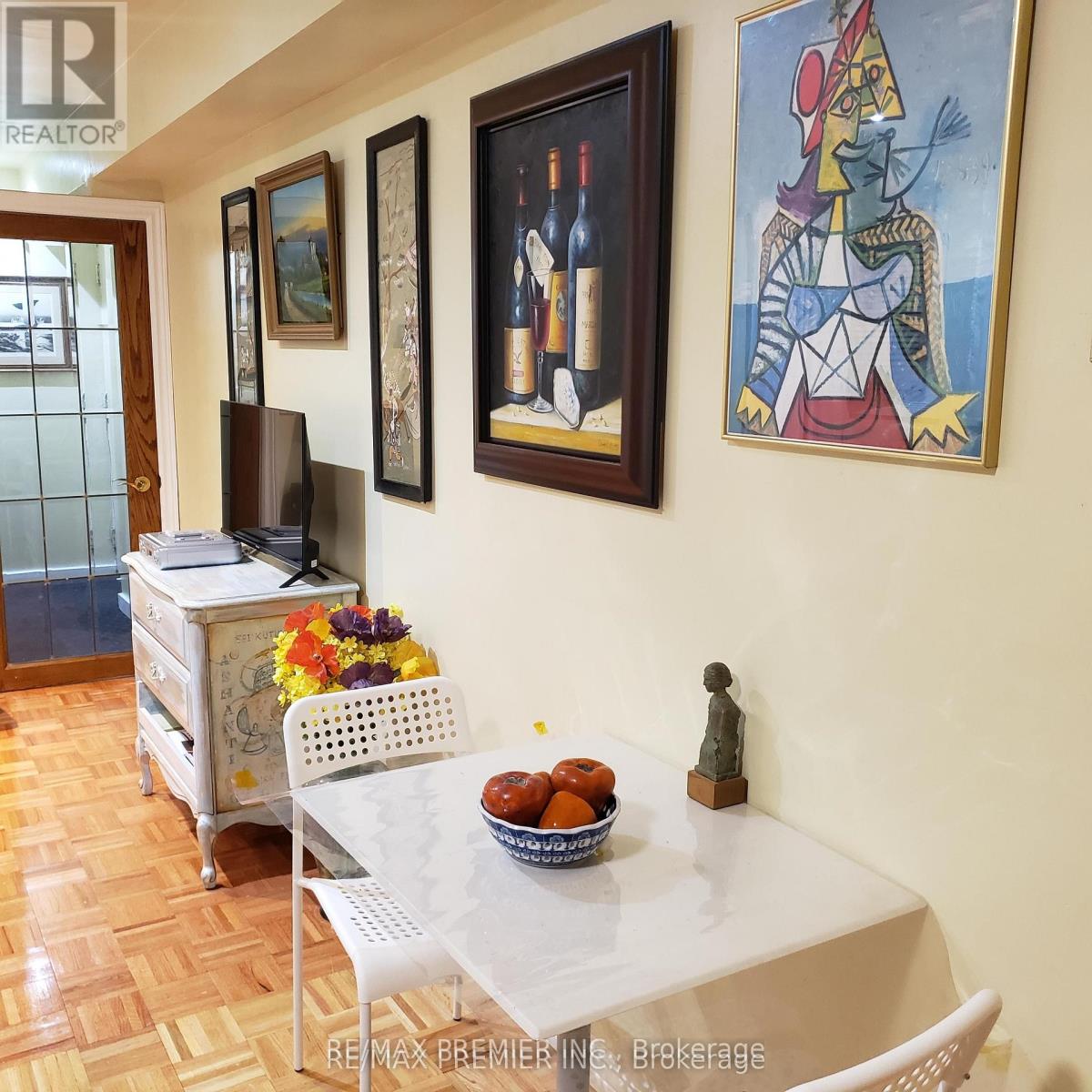 Lower - 28 Rotary Drive, Toronto, Ontario  M1B 2J1 - Photo 4 - E12492450