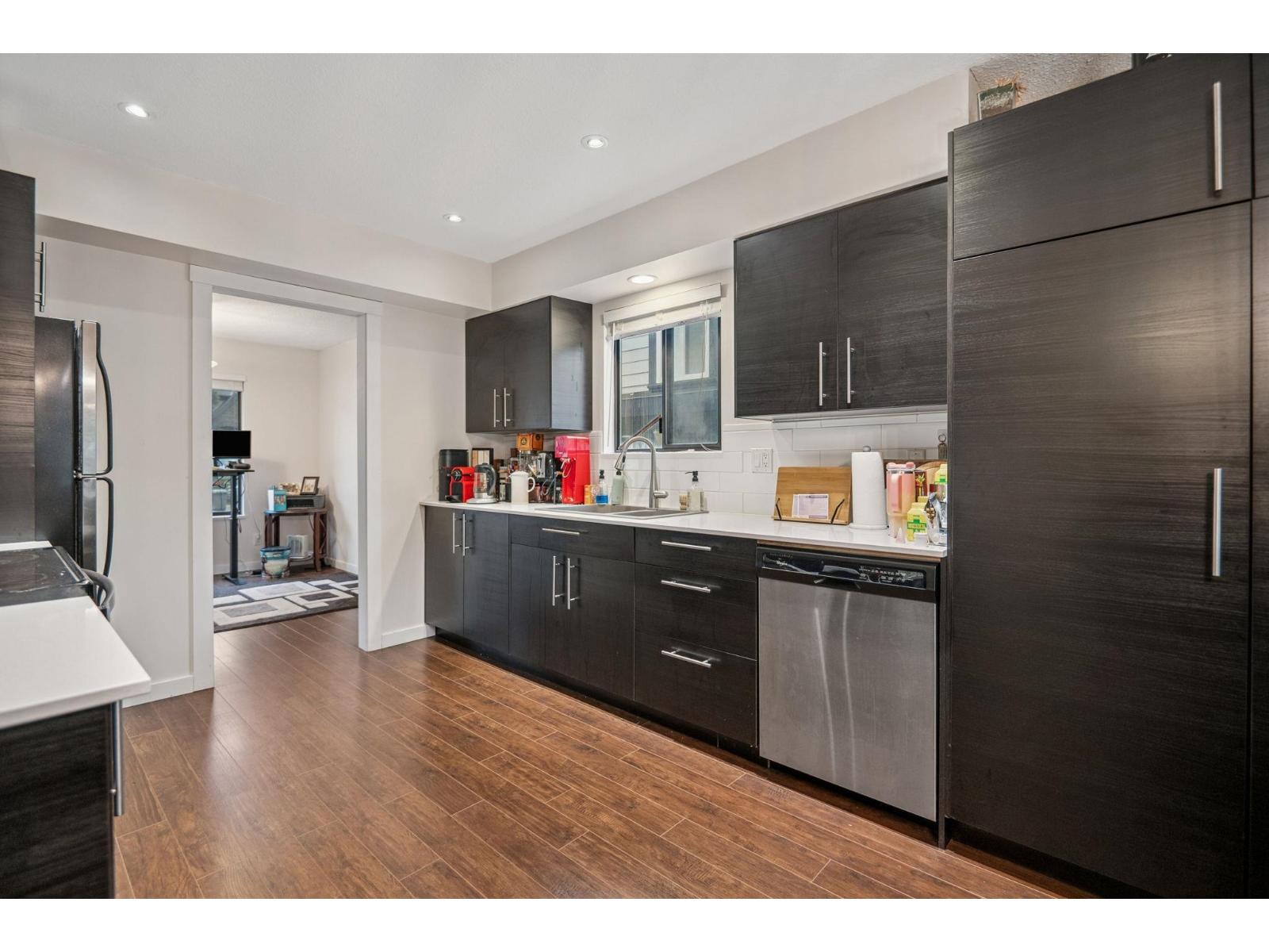 6103 172b Street, Surrey, British Columbia  V3S 6G6 - Photo 5 - R3063369