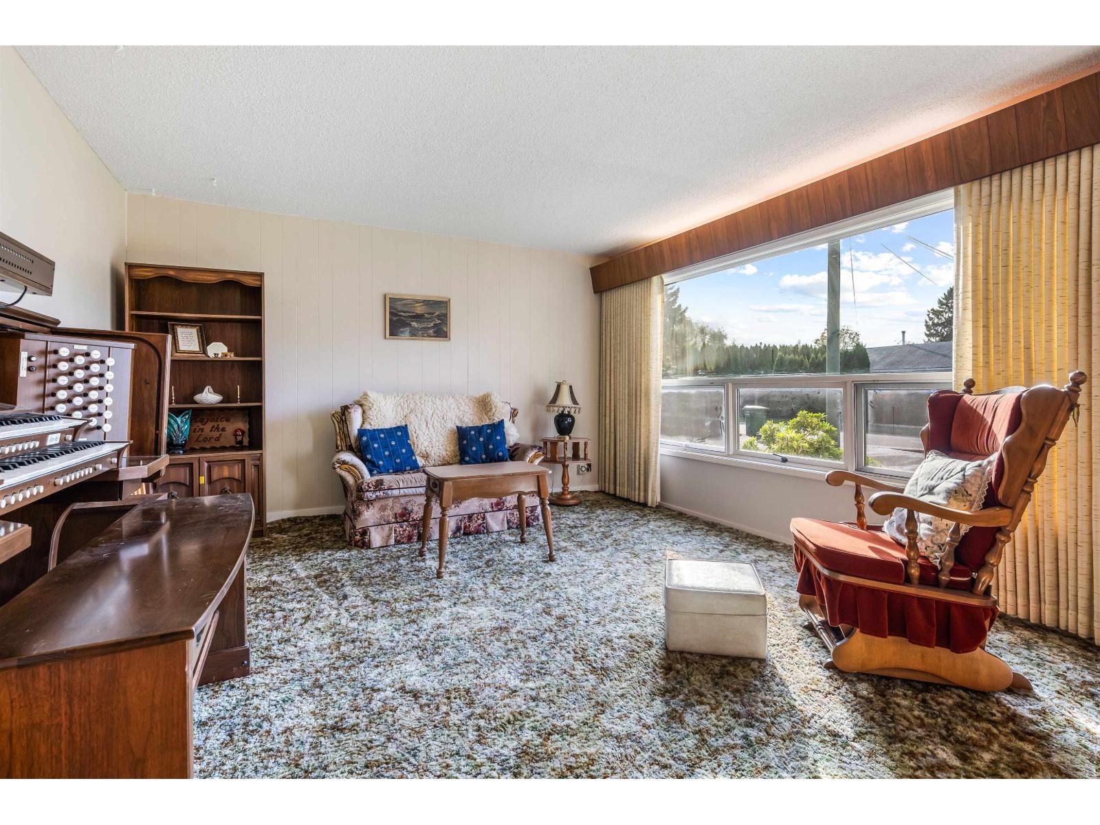 9170 Holly Street, Chilliwack Proper East, Chilliwack, British Columbia  V2P 6A7 - Photo 10 - R3063341