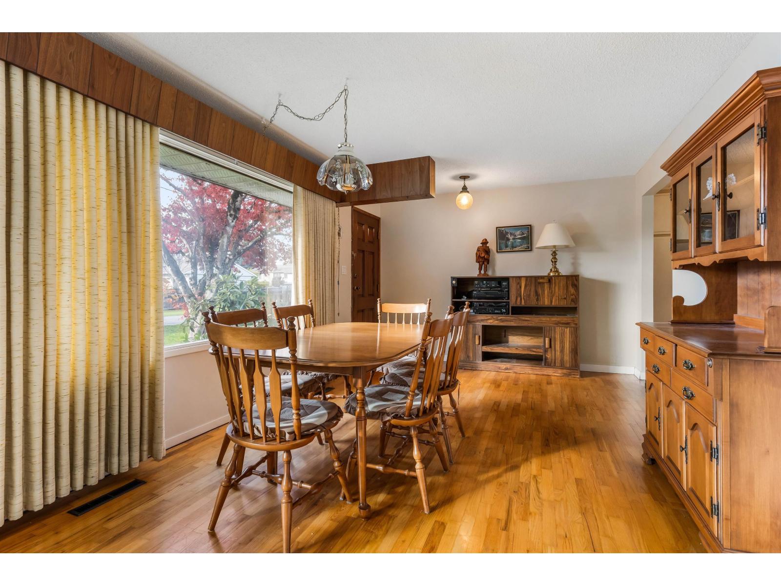 9170 Holly Street, Chilliwack Proper East, Chilliwack, British Columbia  V2P 6A7 - Photo 9 - R3063341