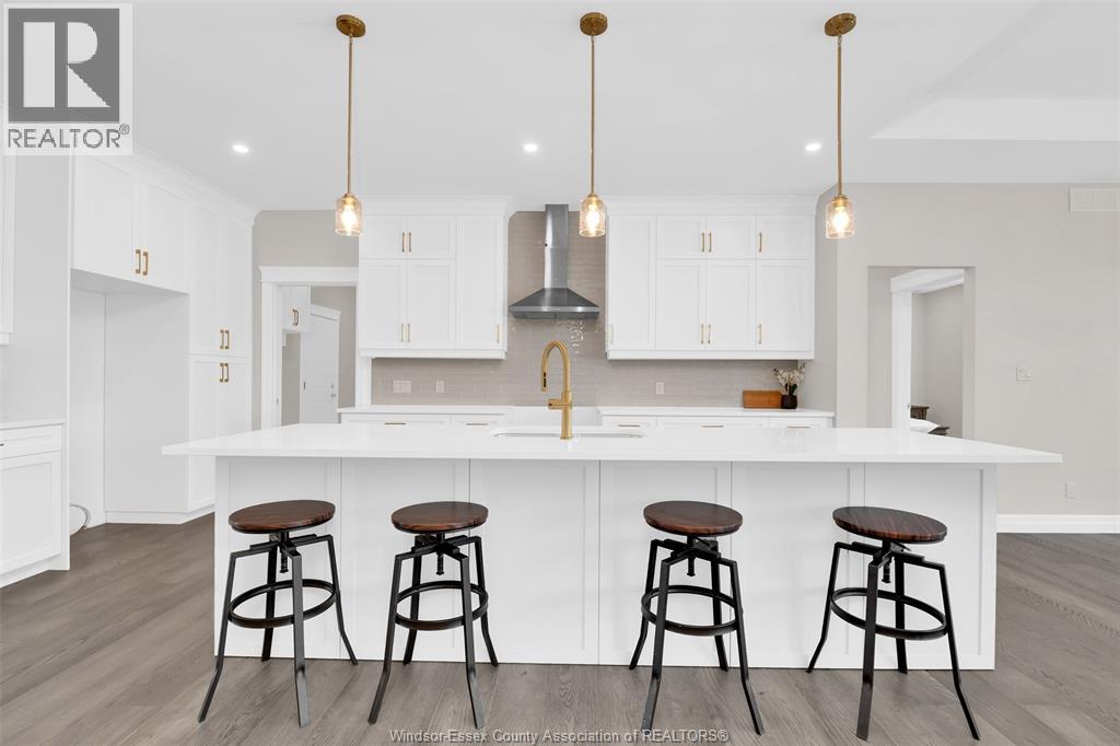 247 Dolores Street, Essex, Ontario  N8M 0C5 - Photo 5 - 25027618