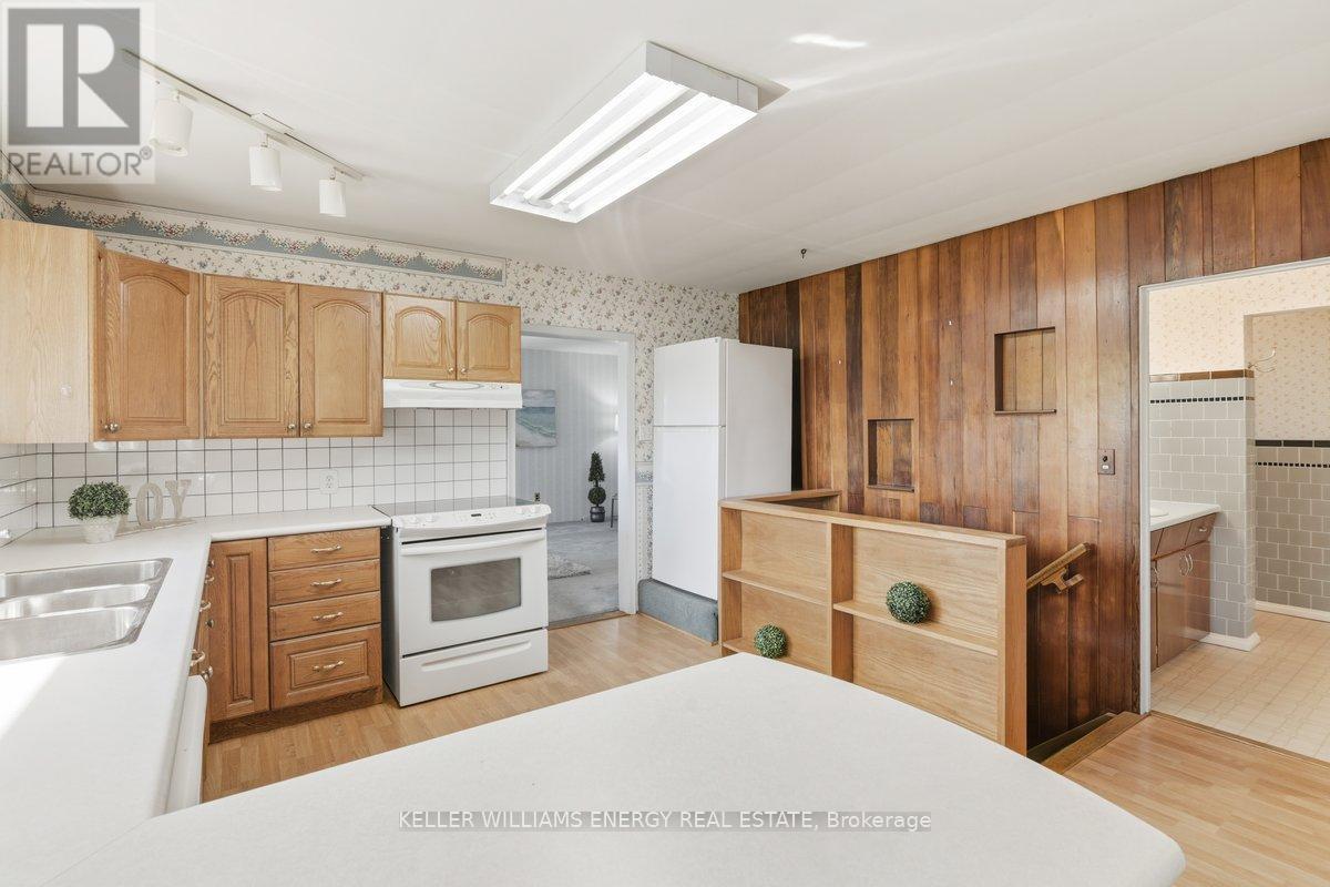 1864 Manning Road, Whitby, Ontario  L1N 3M3 - Photo 10 - E12492644