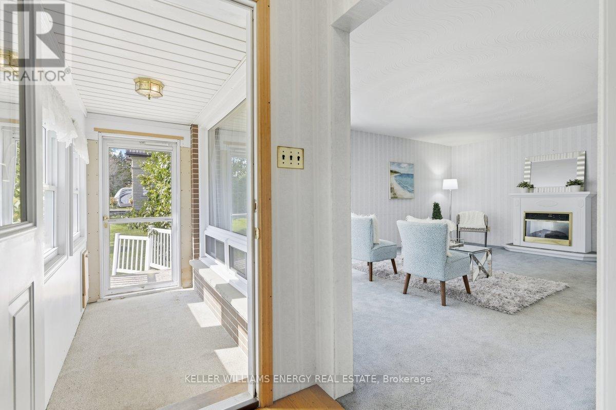 1864 Manning Road, Whitby, Ontario  L1N 3M3 - Photo 2 - E12492644