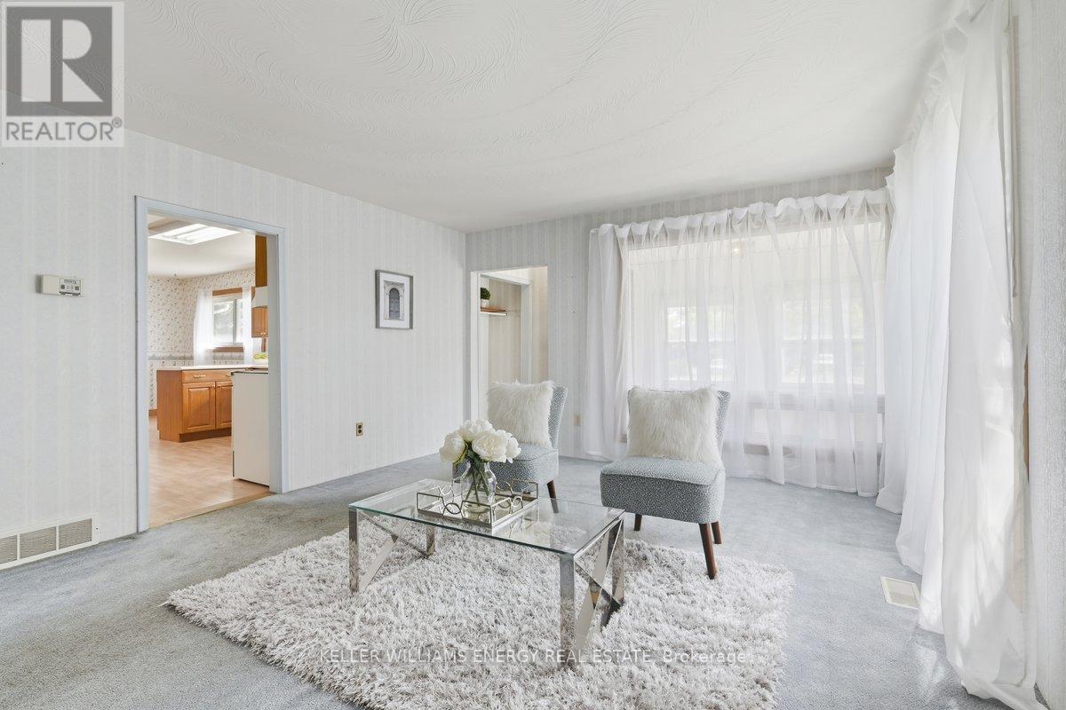 1864 Manning Road, Whitby, Ontario  L1N 3M3 - Photo 5 - E12492644