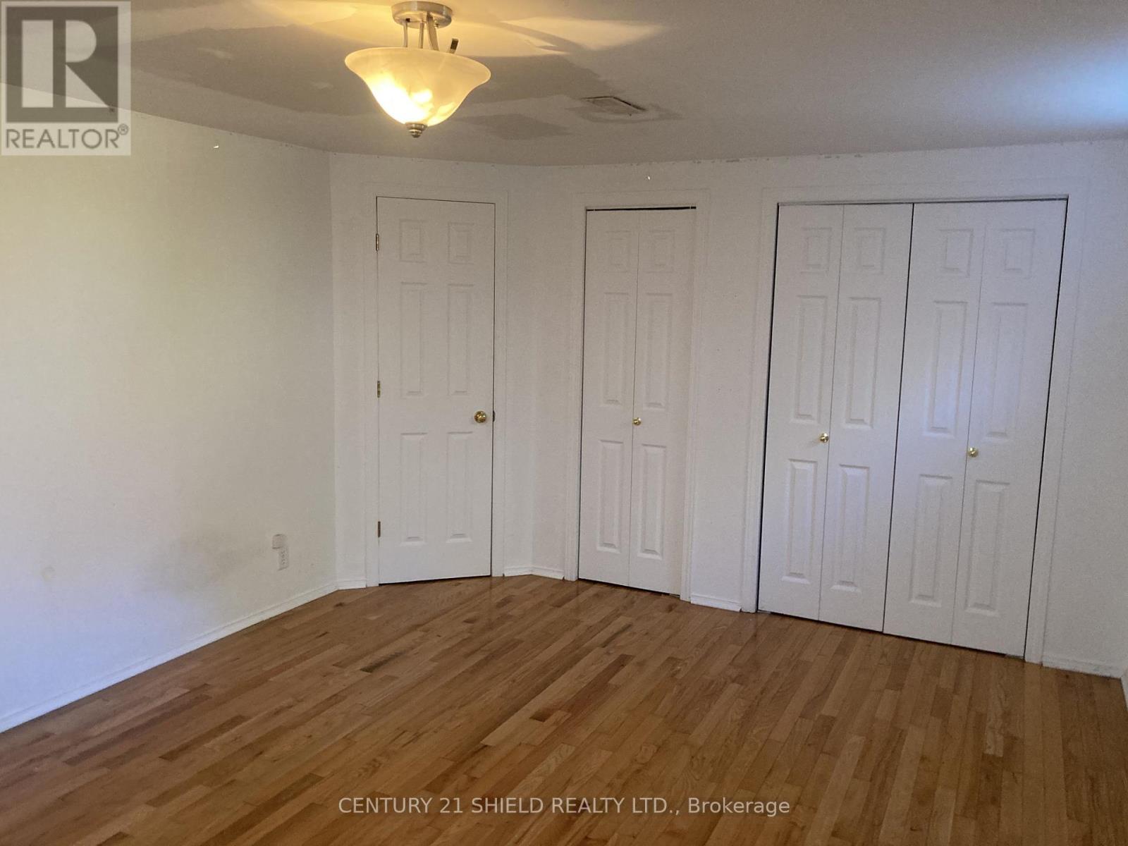 21255 Mcnaughton Court E, South Glengarry, Ontario  K0C 1E0 - Photo 12 - X12492584