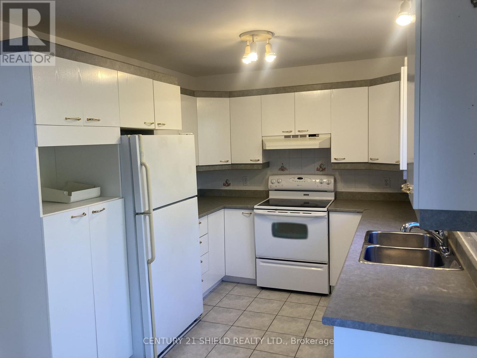 21255 Mcnaughton Court E, South Glengarry, Ontario  K0C 1E0 - Photo 7 - X12492584