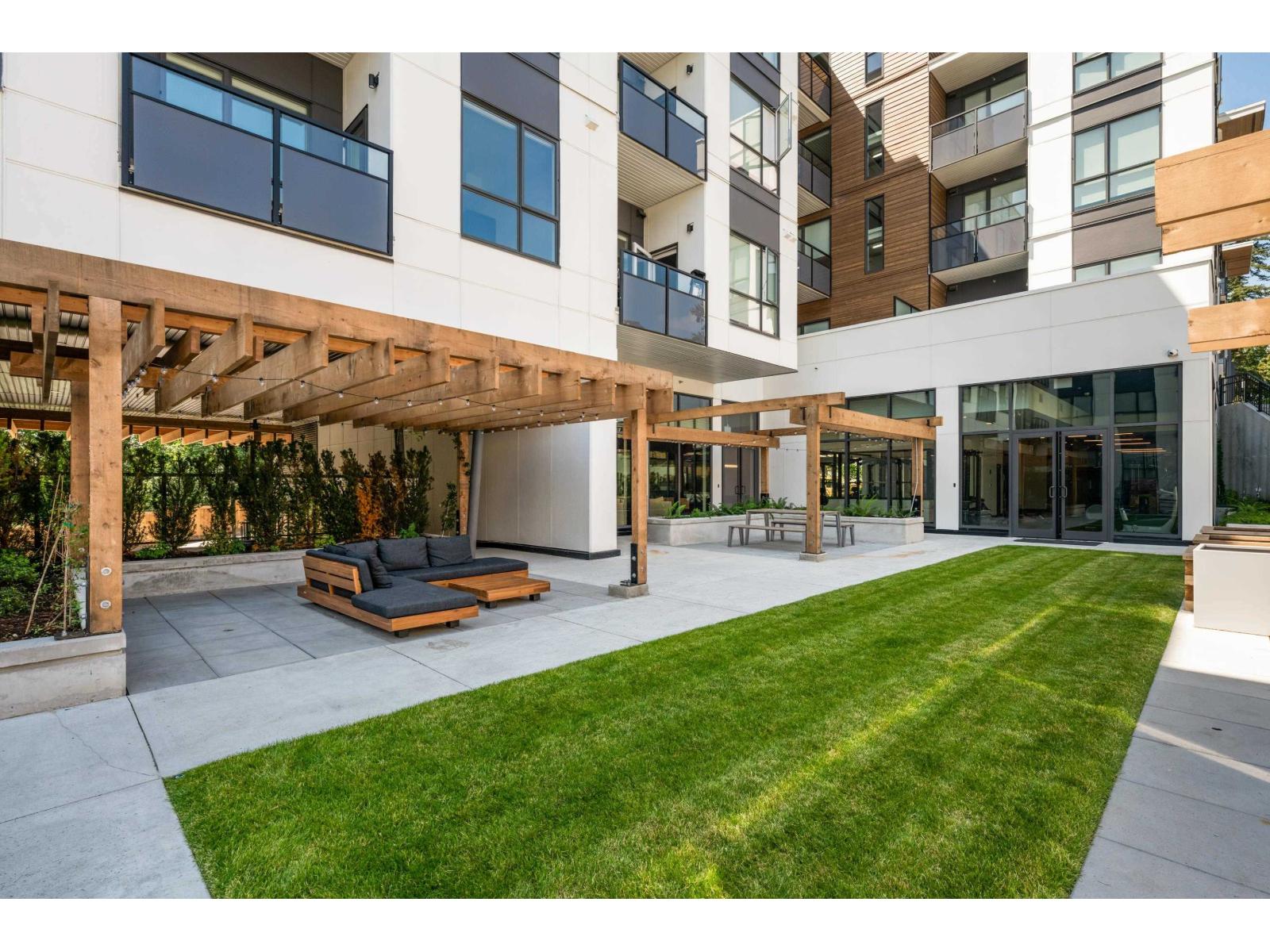 208 19577 65b Avenue, Surrey, British Columbia  V4N 6Y3 - Photo 38 - R3063333