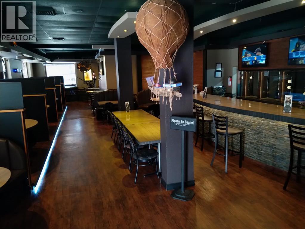 5078 50 Street, Camrose, Alberta  T2V 1R2 - Photo 14 - A2254897