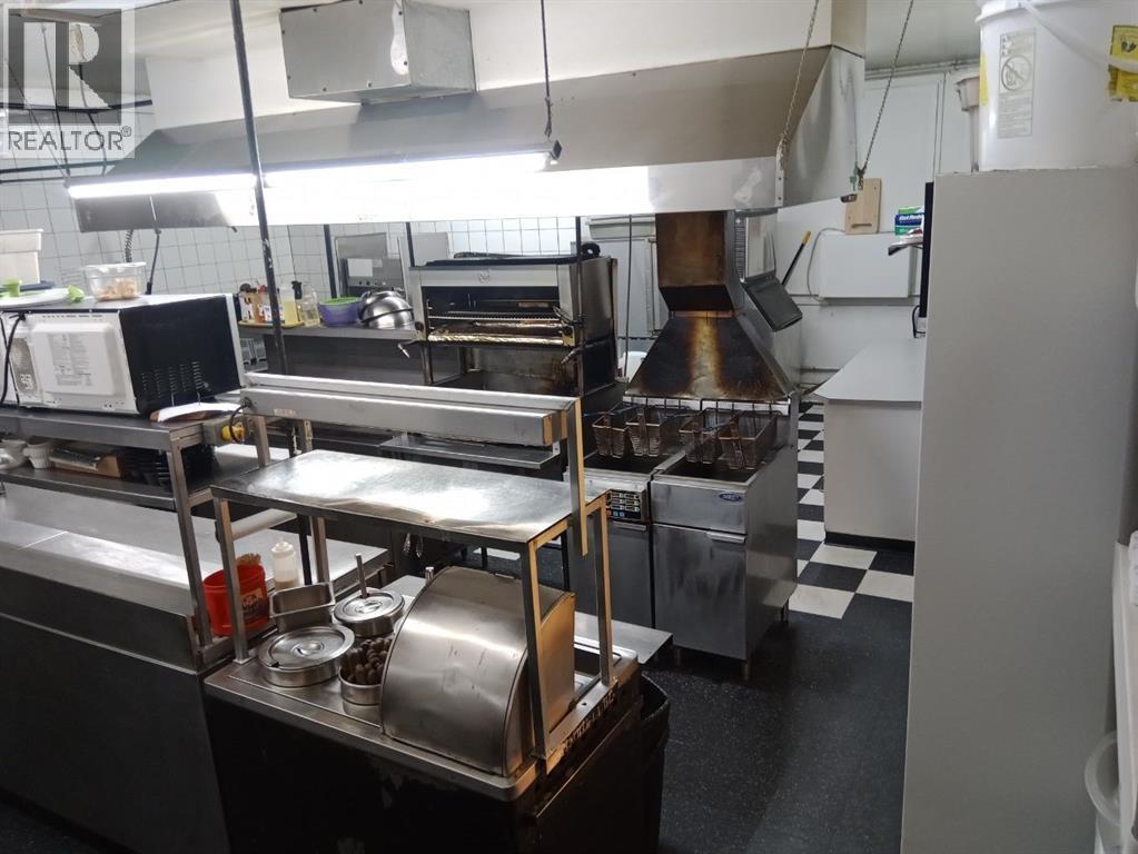 5078 50 Street, Camrose, Alberta  T2V 1R2 - Photo 31 - A2254897