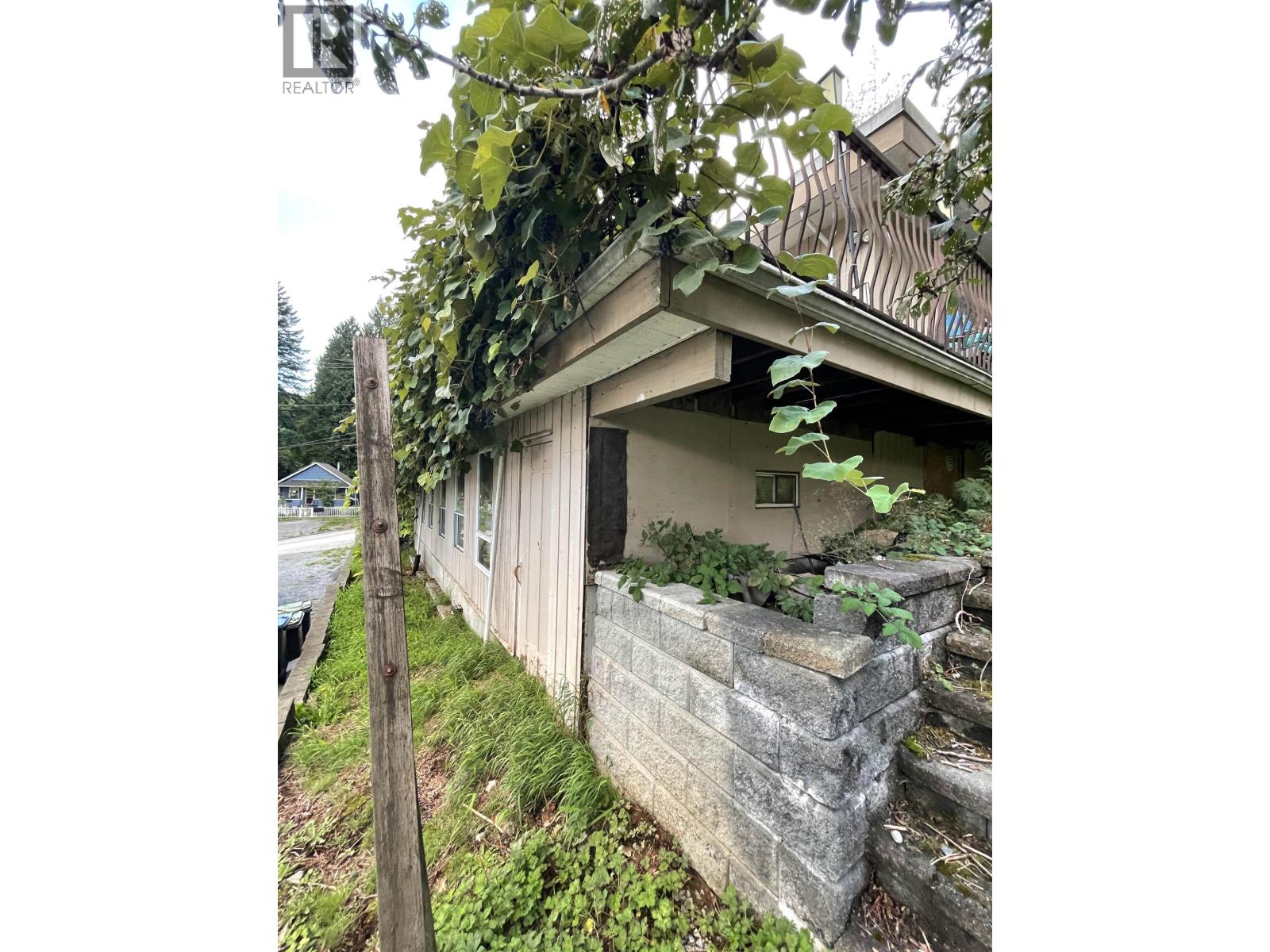 1940 St Johns Street, Port Moody, British Columbia  V3H 1Z9 - Photo 18 - R3059911