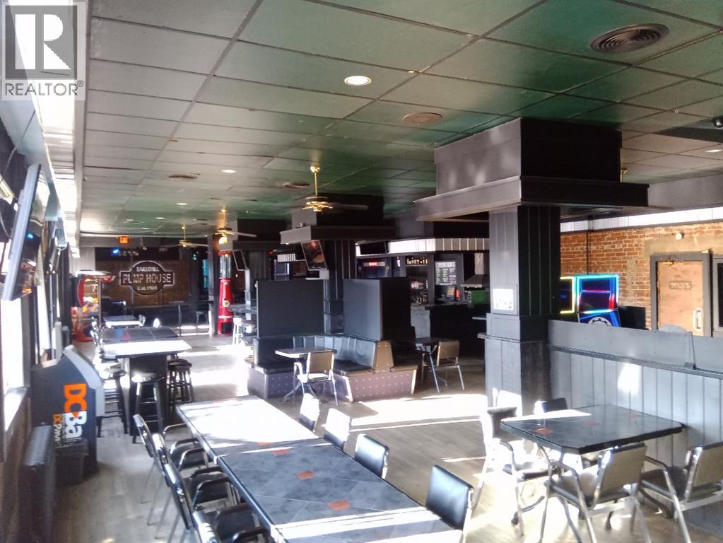 5078 50 Street, Camrose, Alberta  T2V 1R2 - Photo 7 - A2254897