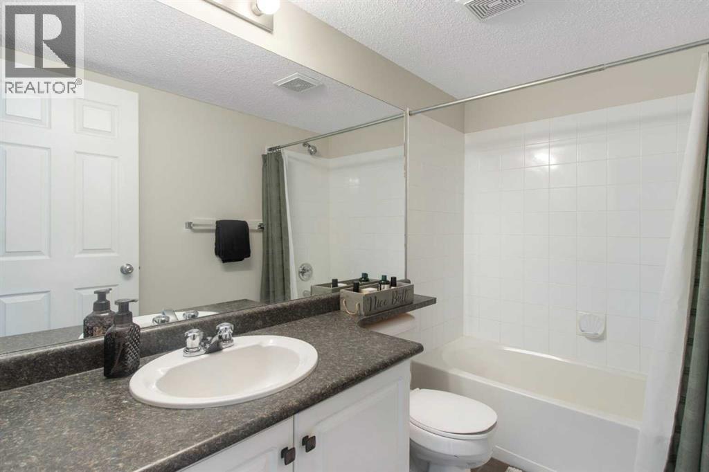 2204, 505 Railway Street W, Cochrane, Alberta  T4C 2K9 - Photo 11 - A2262926