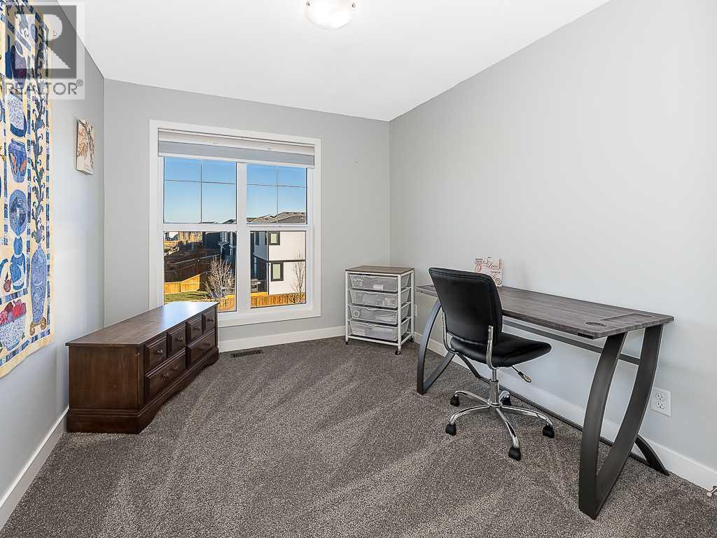 484 Belmont Heath Sw, Calgary, Alberta  T2X 0K4 - Photo 17 - A2267555