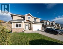 2038 Stagecoach Drive, kamloops, British Columbia
