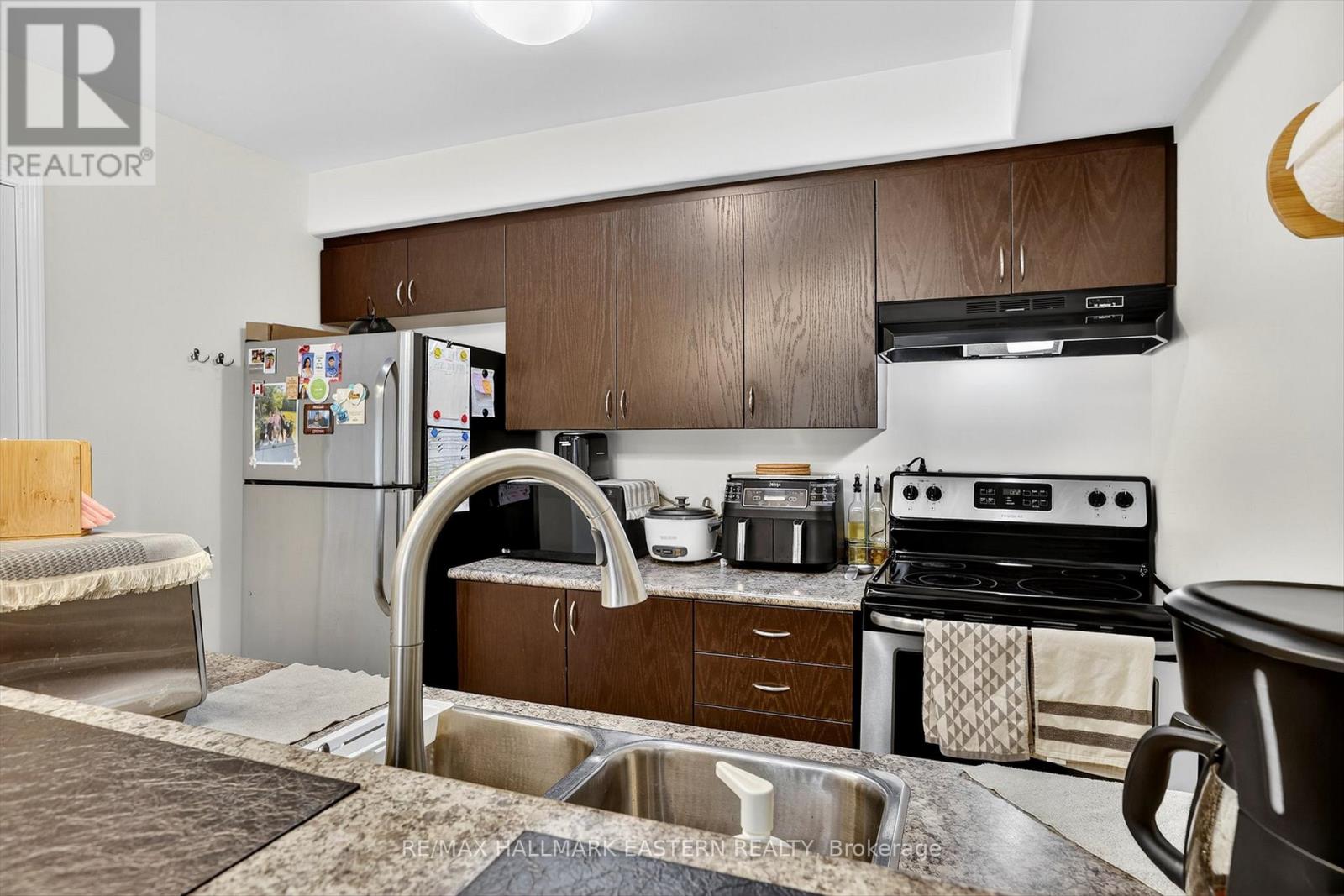 #309 - 306 Spillsbury Drive, Peterborough, Ontario  K9K 0B5 - Photo 8 - X12492688