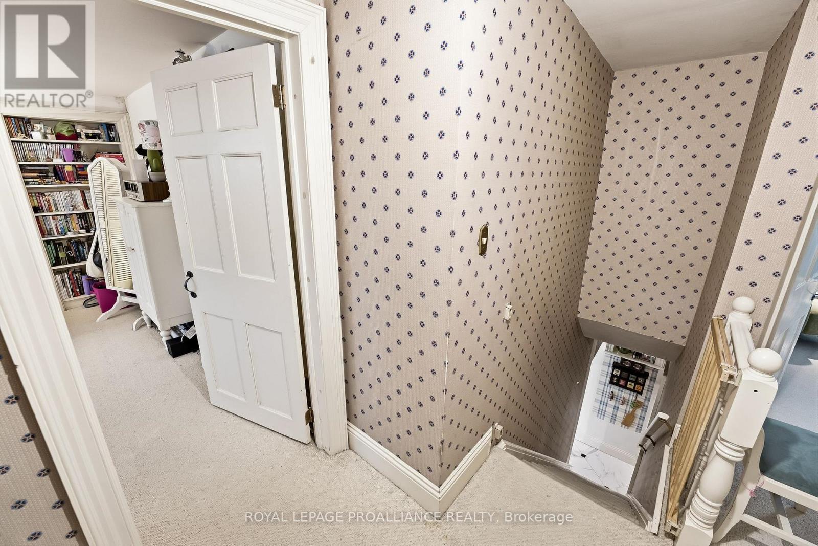 13 King Street, Port Hope, Ontario L1A 2R3 - Photo 25 - X12492738