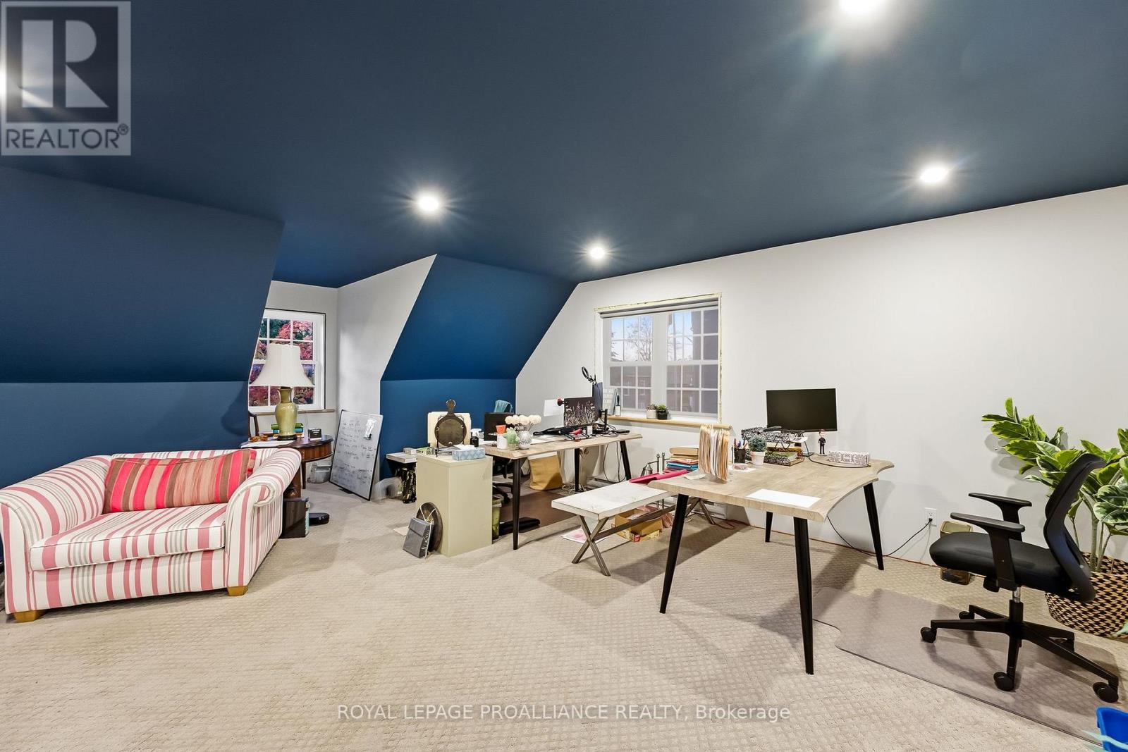 13 King Street, Port Hope, Ontario L1A 2R3 - Photo 40 - X12492738