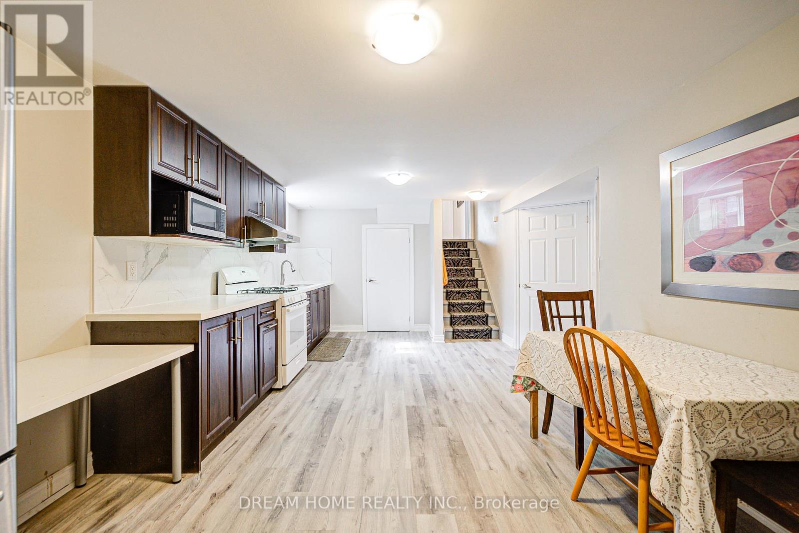 Lower - 98 Weldrick Road W, Richmond Hill, Ontario  L4C 3T8 - Photo 16 - N12492478