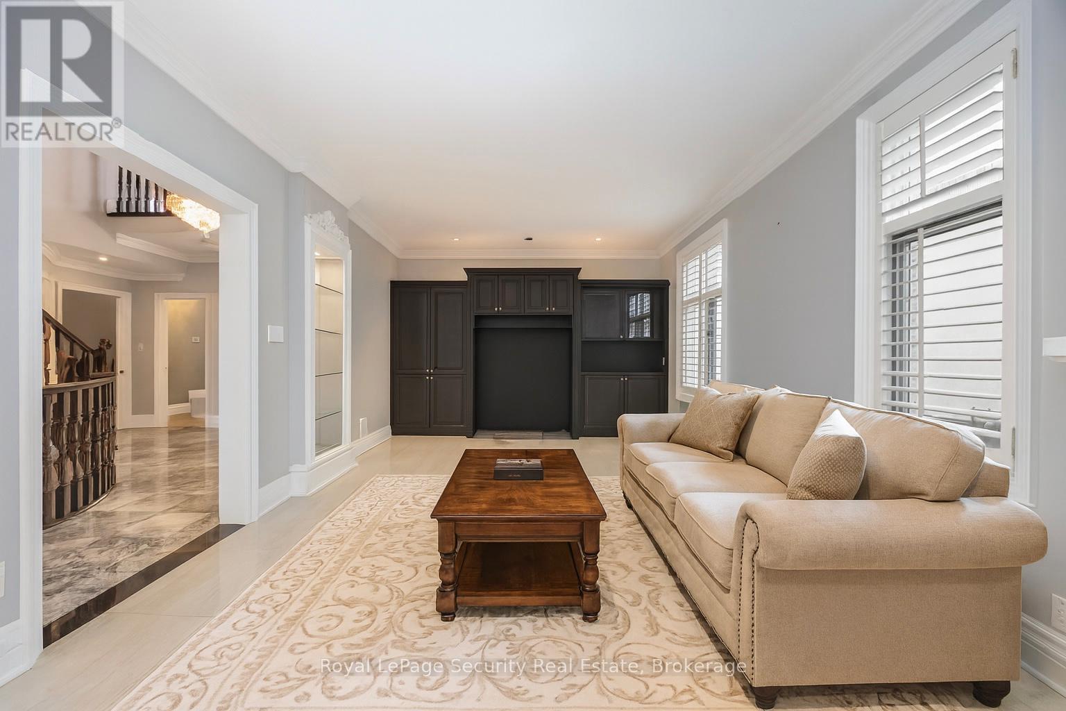 138 Elgin Mills Road W, Richmond Hill, Ontario  L4C 4M2 - Photo 10 - N12492522