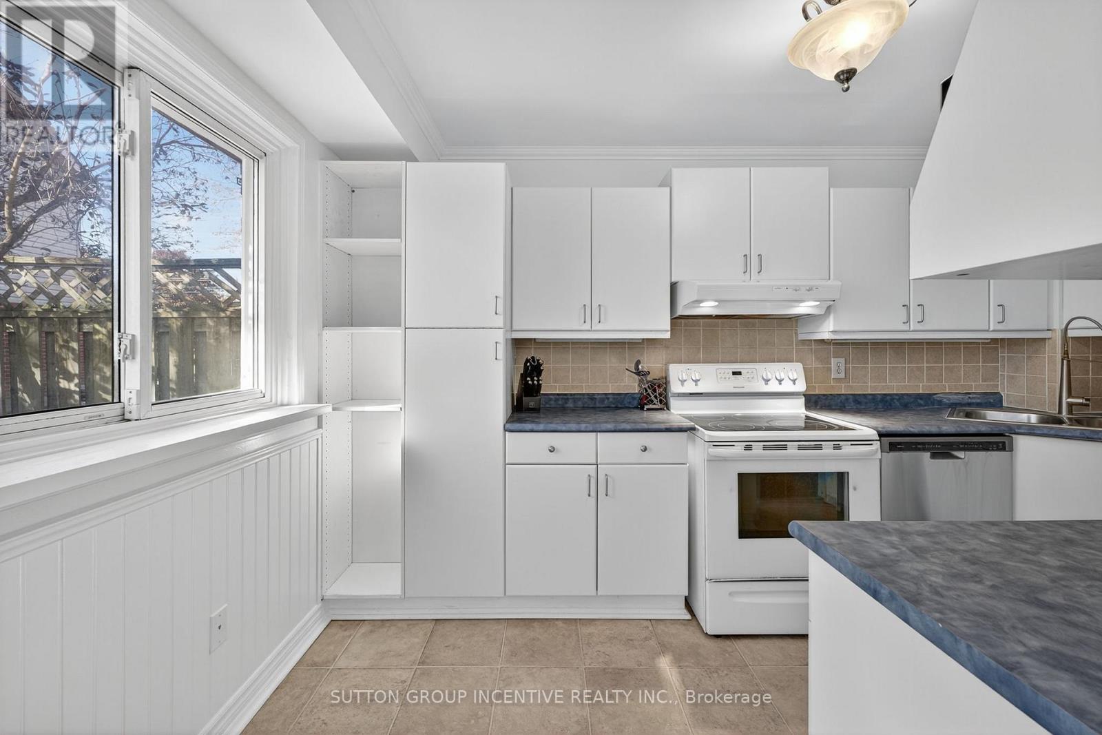 82 - 441 Barrie Road, Orillia, Ontario  L3V 6T9 - Photo 8 - S12492448