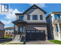 112 WEST OAK TRAIL, Barrie, Ontario