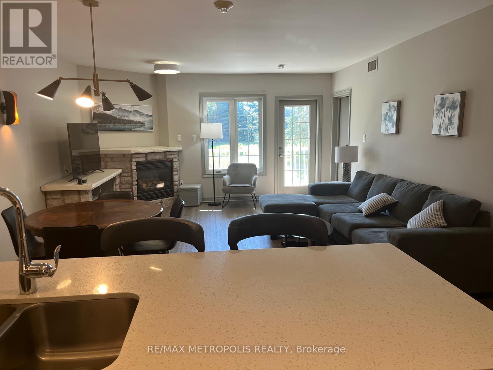 2030-31 - 90 Highland Drive, Oro-Medonte, Ontario  L0L 2L0 - Photo 5 - S12492528