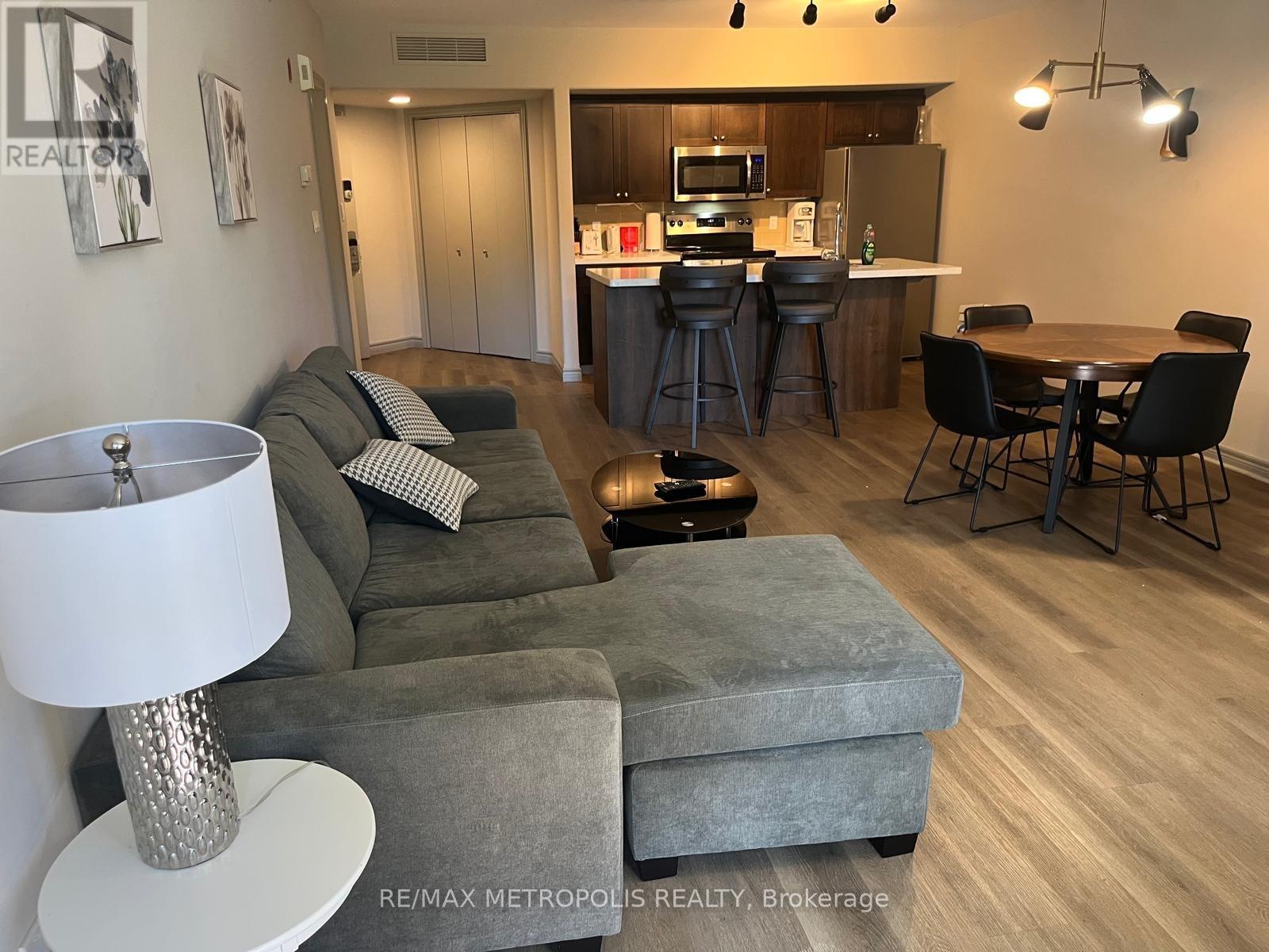 2030-31 - 90 Highland Drive, Oro-Medonte, Ontario  L0L 2L0 - Photo 7 - S12492528