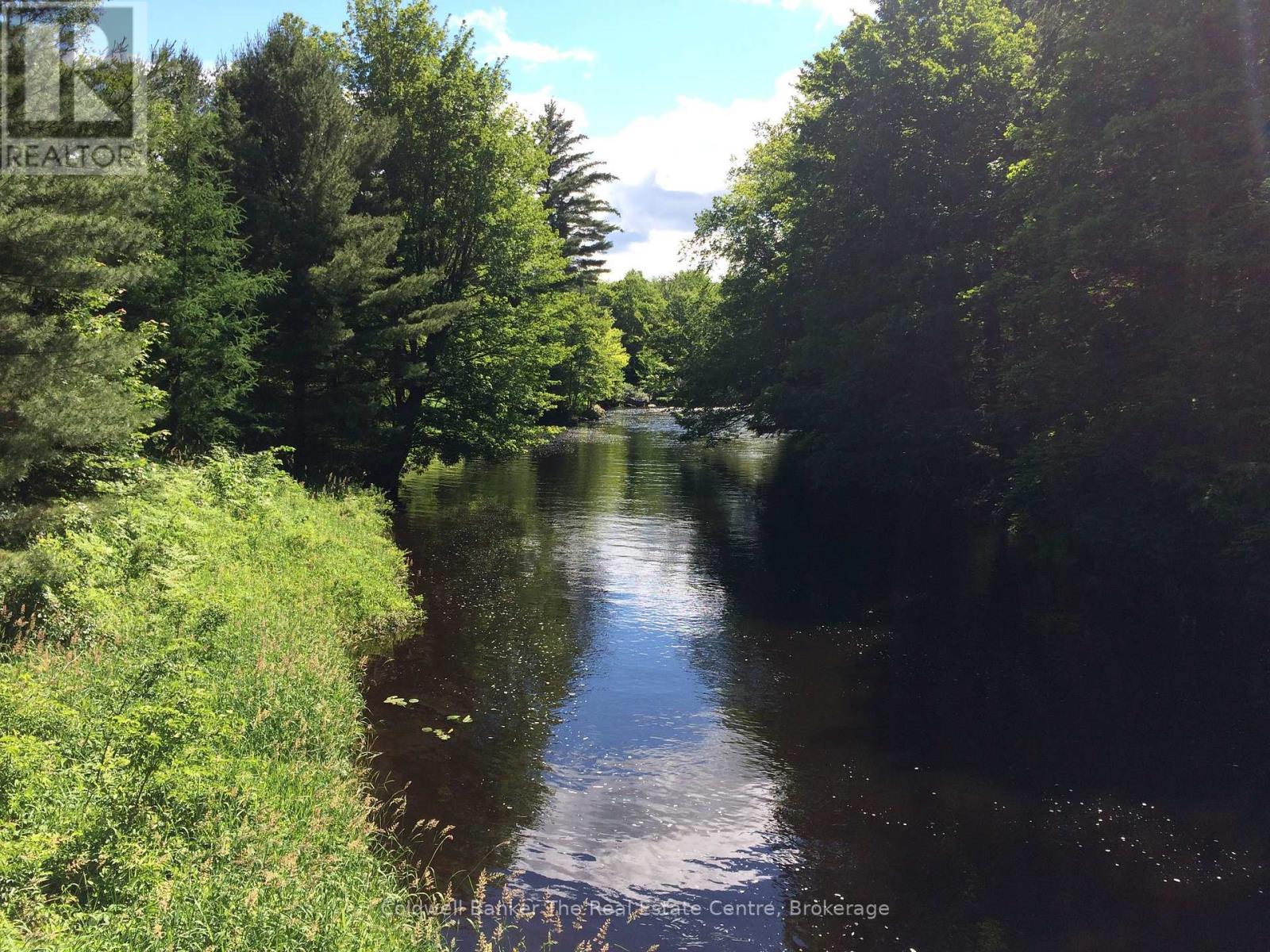 1517 Southwood Road, Gravenhurst, Ontario  P0E 1G0 - Photo 7 - X12492680