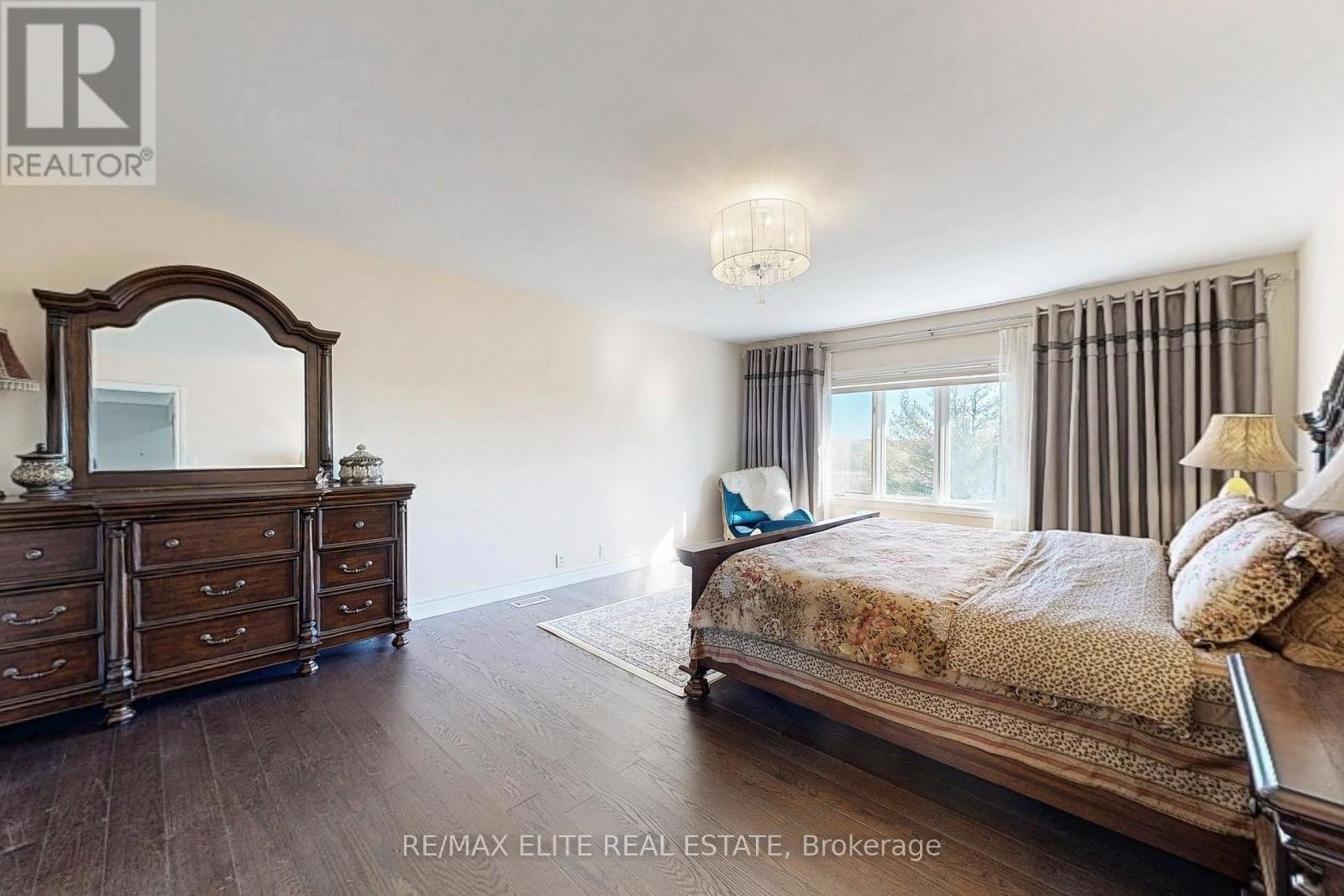 9 Island Lake Drive, Whitchurch-Stouffville, Ontario  L4A 3G7 - Photo 25 - N12489158