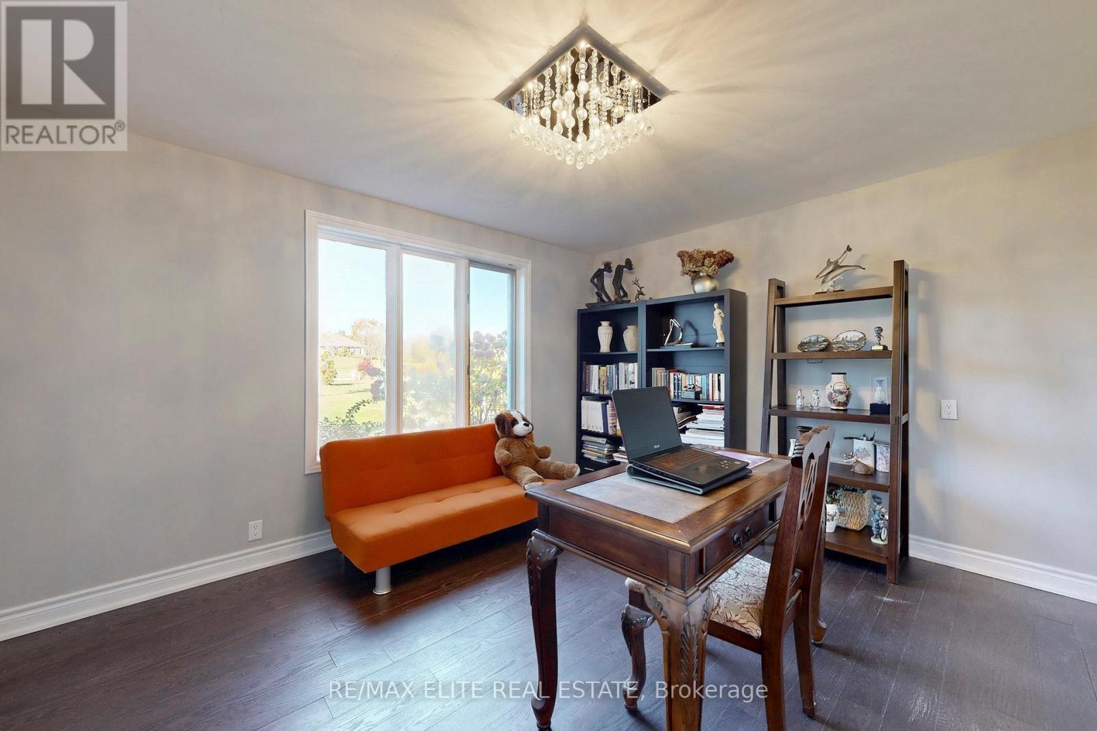 9 Island Lake Drive, Whitchurch-Stouffville, Ontario  L4A 3G7 - Photo 20 - N12489158