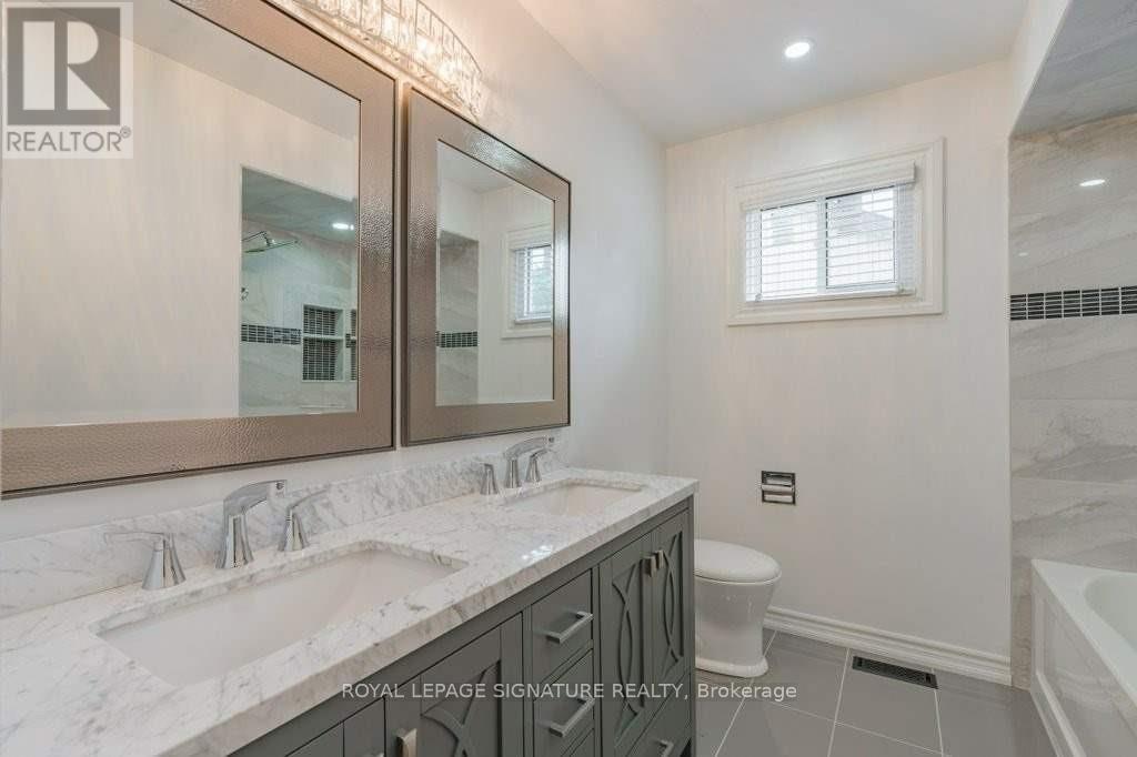 Main - 48 Lawndale Crescent, Brampton, Ontario  L6S 3L4 - Photo 9 - W12492418