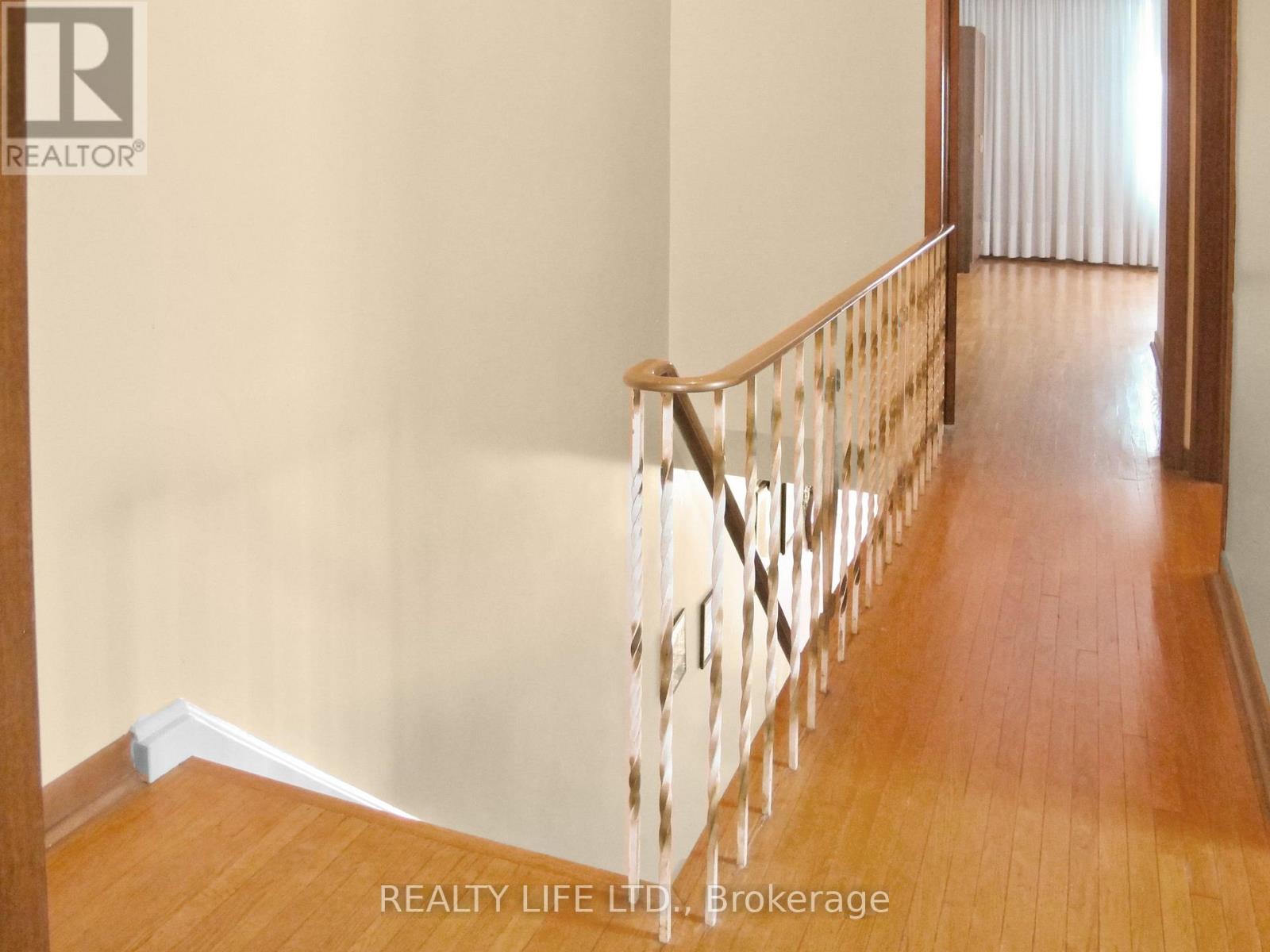 61 Cameron Avenue, Toronto, Ontario  M6M 1R1 - Photo 21 - W12492464