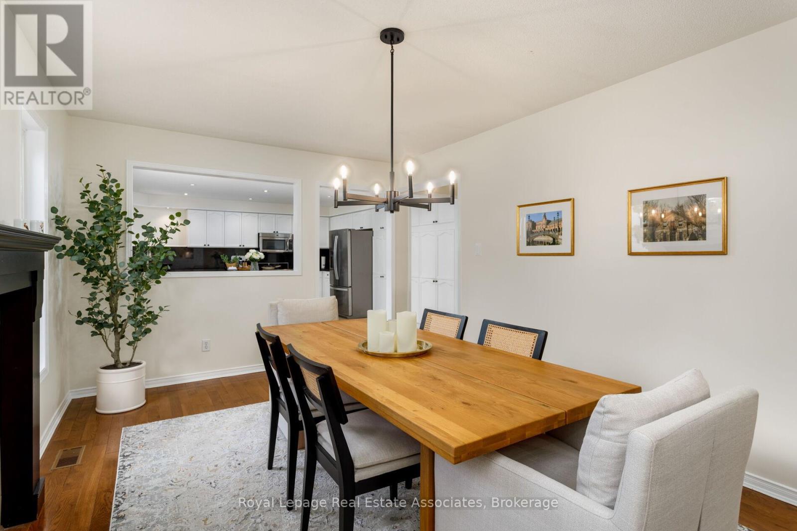 7081 Walworth Court, Mississauga, Ontario  L5N 7L4 - Photo 11 - W12492472