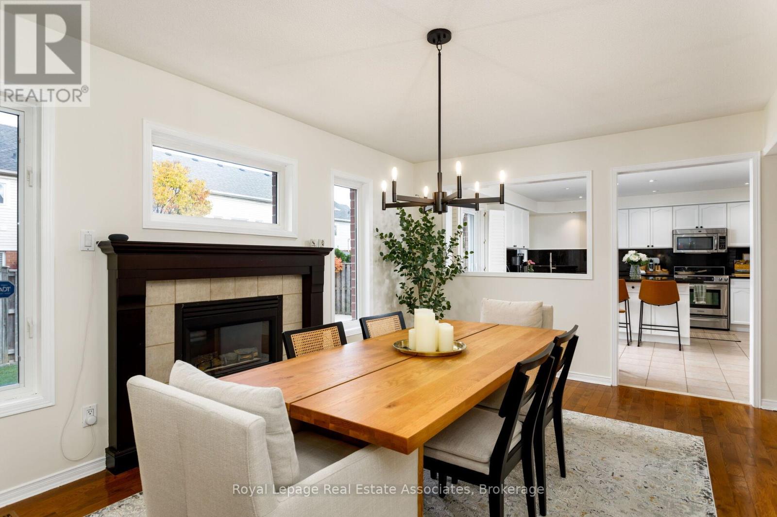 7081 Walworth Court, Mississauga, Ontario  L5N 7L4 - Photo 12 - W12492472