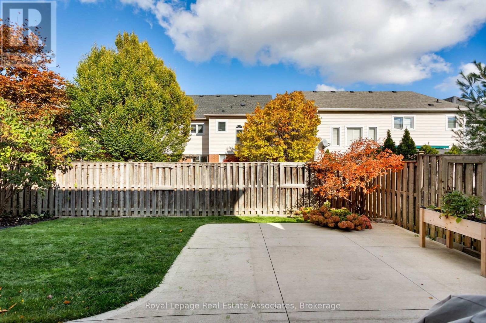 7081 Walworth Court, Mississauga, Ontario  L5N 7L4 - Photo 20 - W12492472