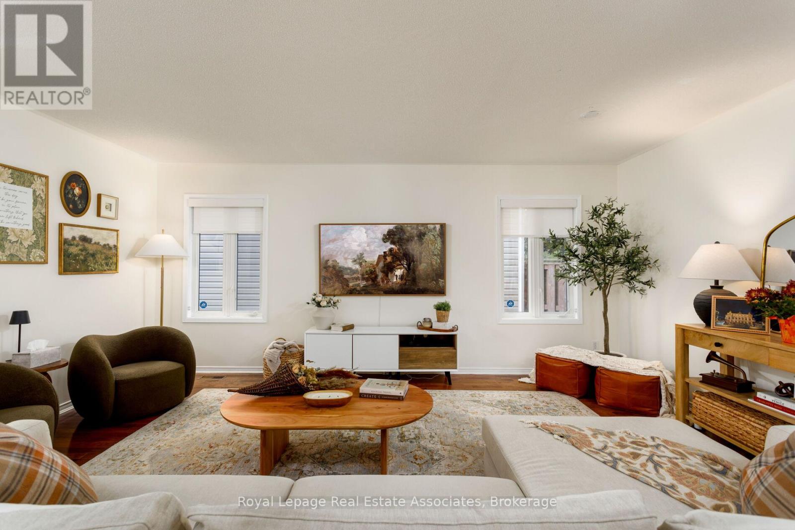 7081 Walworth Court, Mississauga, Ontario  L5N 7L4 - Photo 6 - W12492472