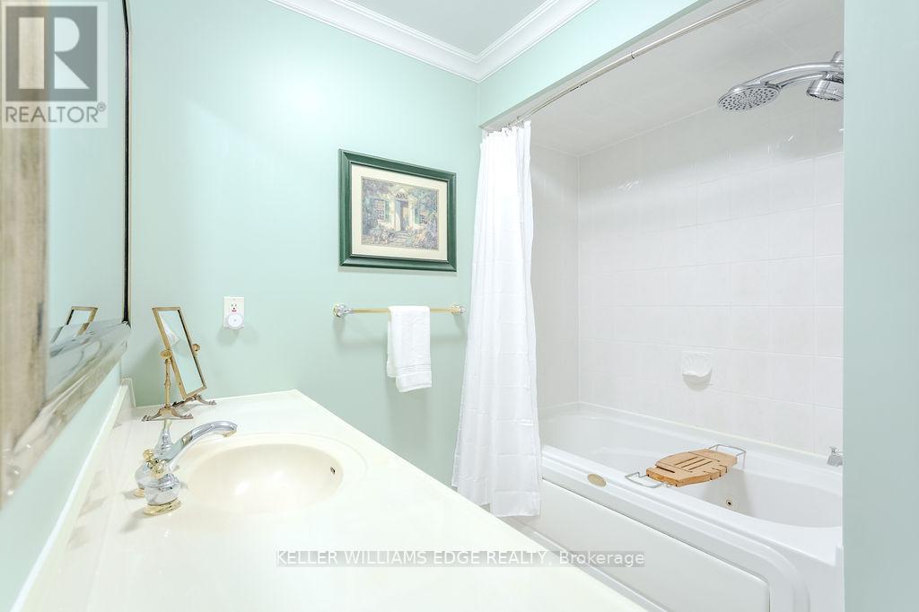 46 Wadsworth Circle, Brampton, Ontario  L6Z 1W7 - Photo 30 - W12492476