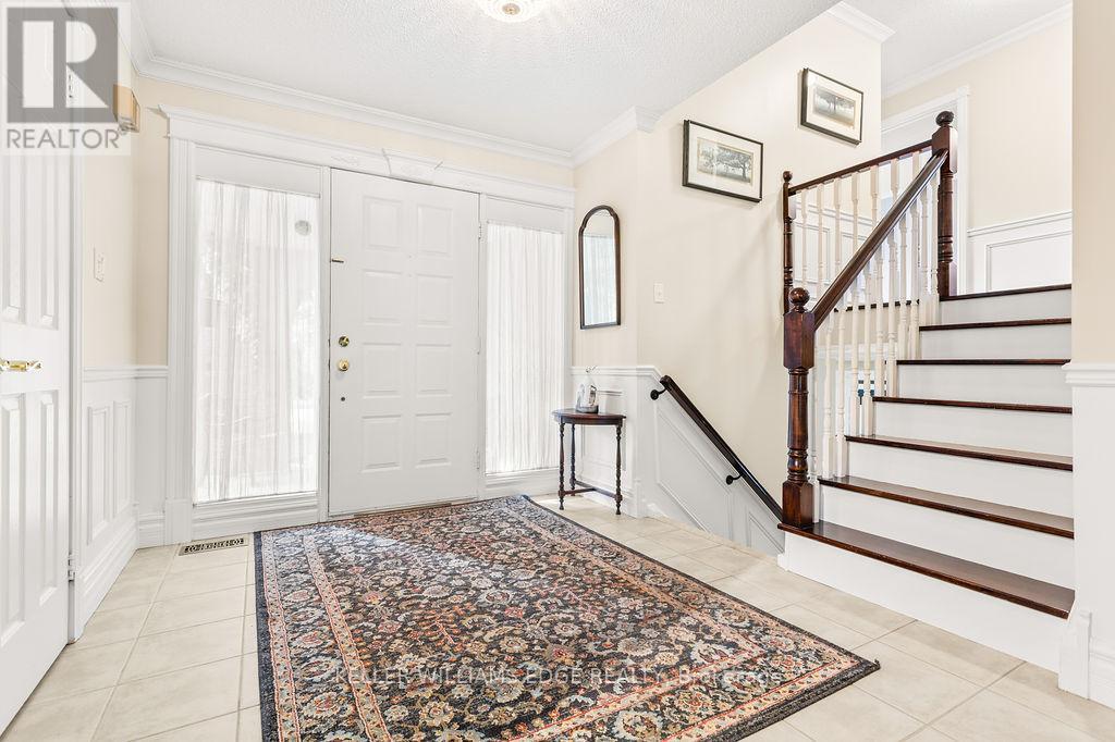 46 Wadsworth Circle, Brampton, Ontario  L6Z 1W7 - Photo 6 - W12492476