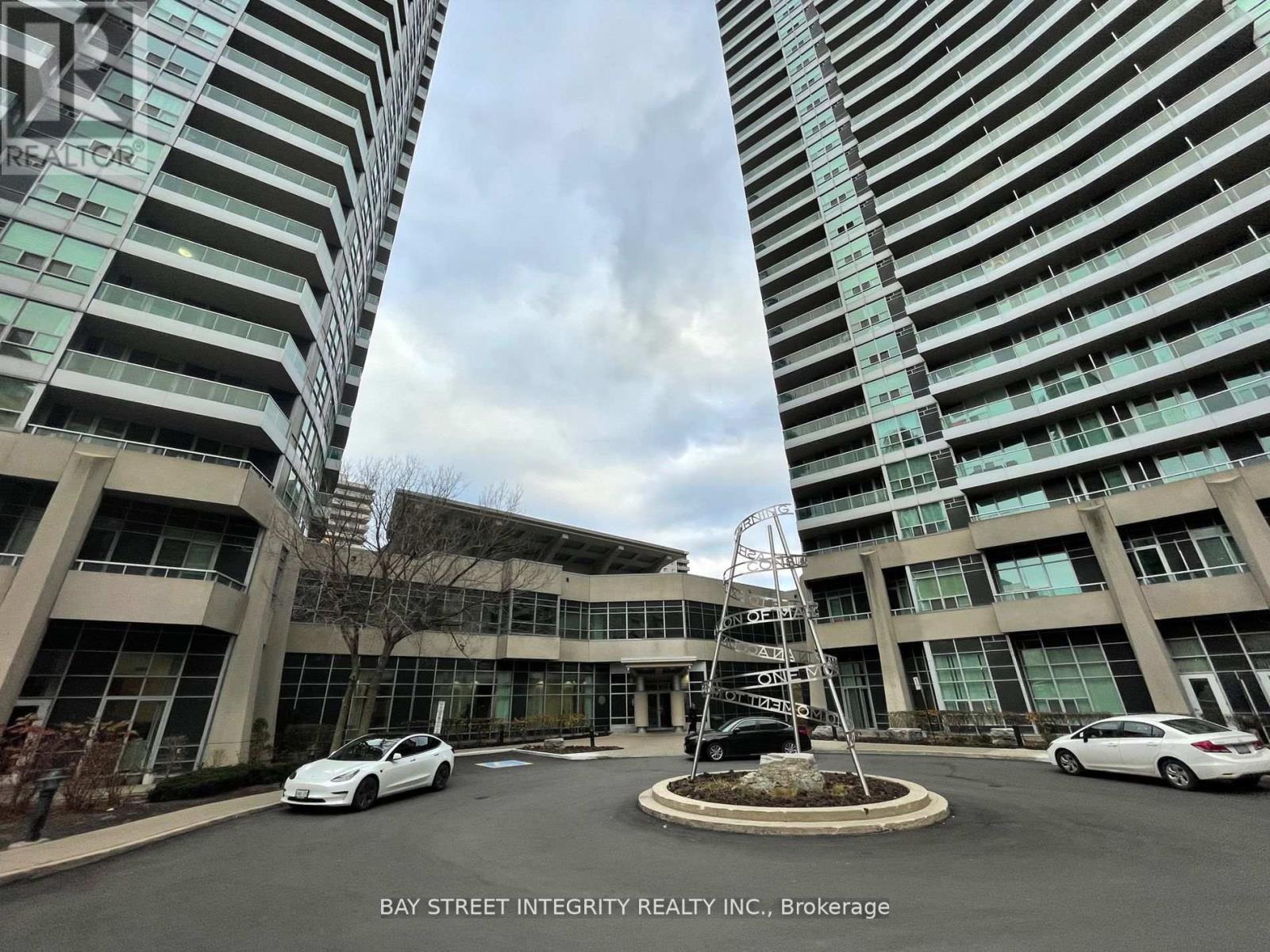 1010 - 1 ELM DRIVE, Mississauga, Ontario