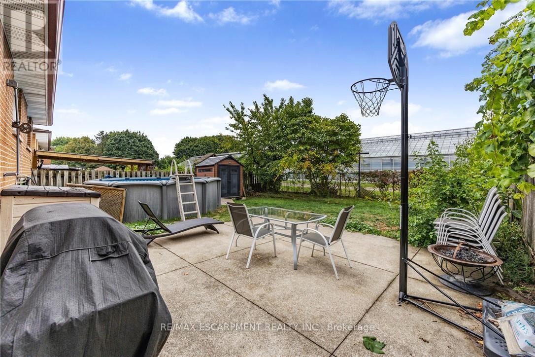 1196 Dowland Crescent, Burlington, Ontario  L7T 4C9 - Photo 30 - W12492548