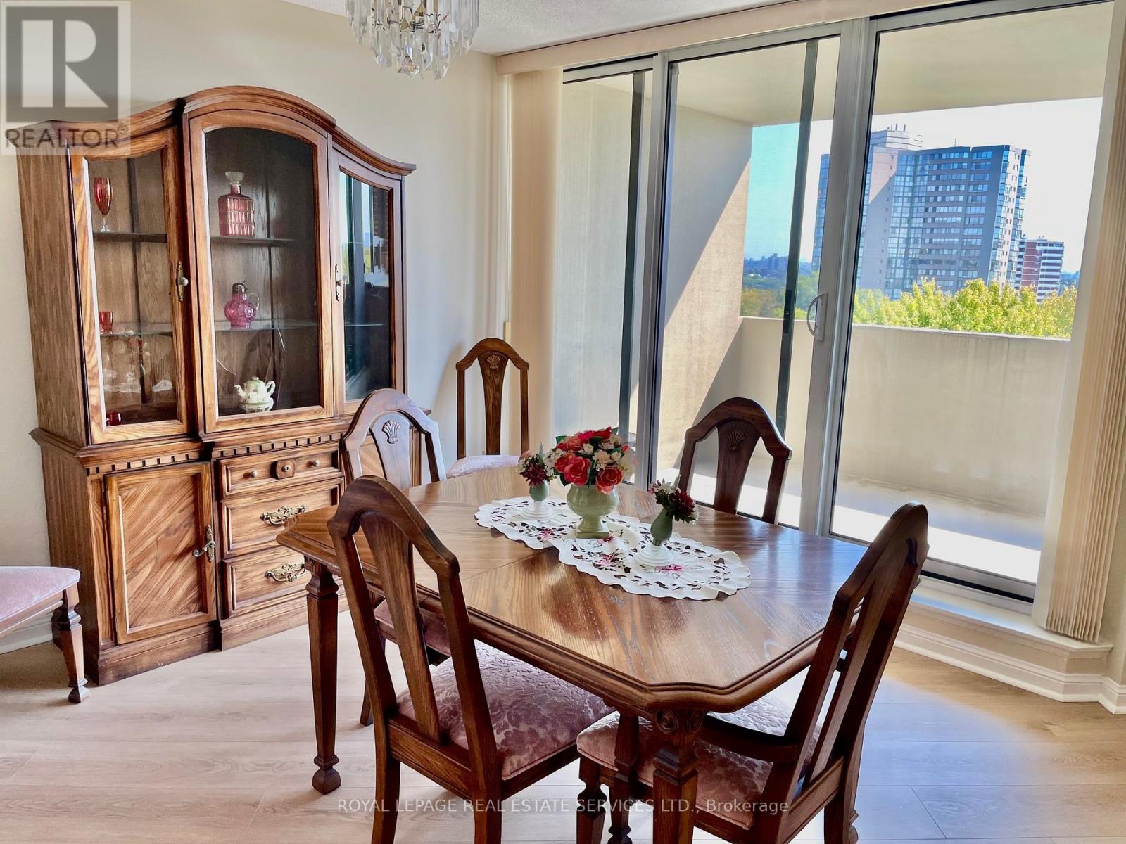 704 - 95 La Rose Avenue, Toronto, Ontario  M9P 3T2 - Photo 11 - W12492552