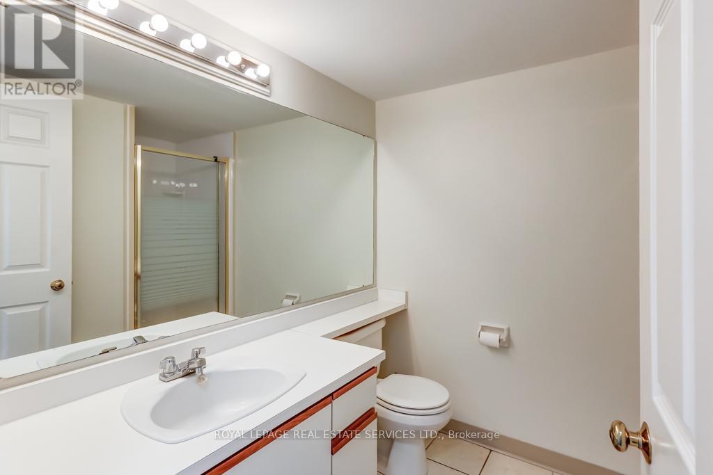 704 - 95 La Rose Avenue, Toronto, Ontario  M9P 3T2 - Photo 16 - W12492552