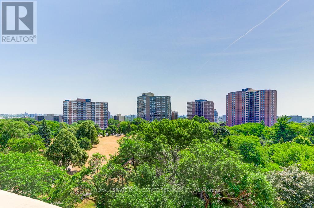 704 - 95 La Rose Avenue, Toronto, Ontario  M9P 3T2 - Photo 20 - W12492552
