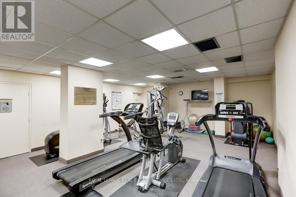 704 - 95 La Rose Avenue, Toronto, Ontario  M9P 3T2 - Photo 24 - W12492552