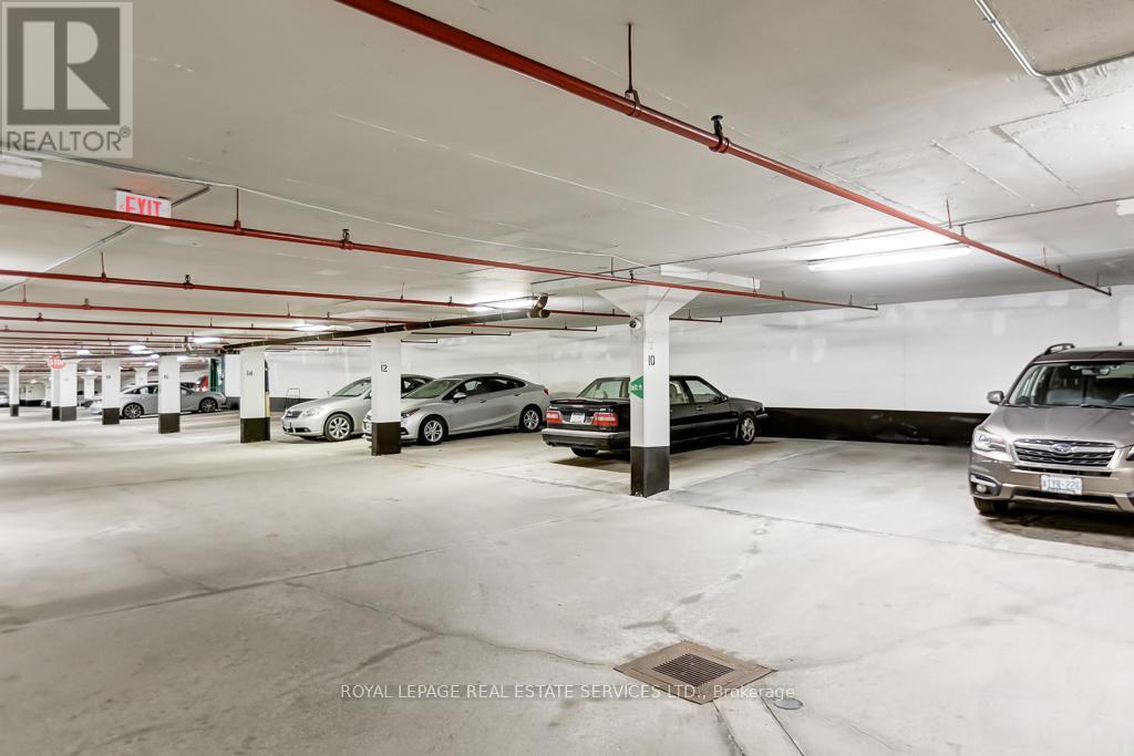 704 - 95 La Rose Avenue, Toronto, Ontario  M9P 3T2 - Photo 25 - W12492552